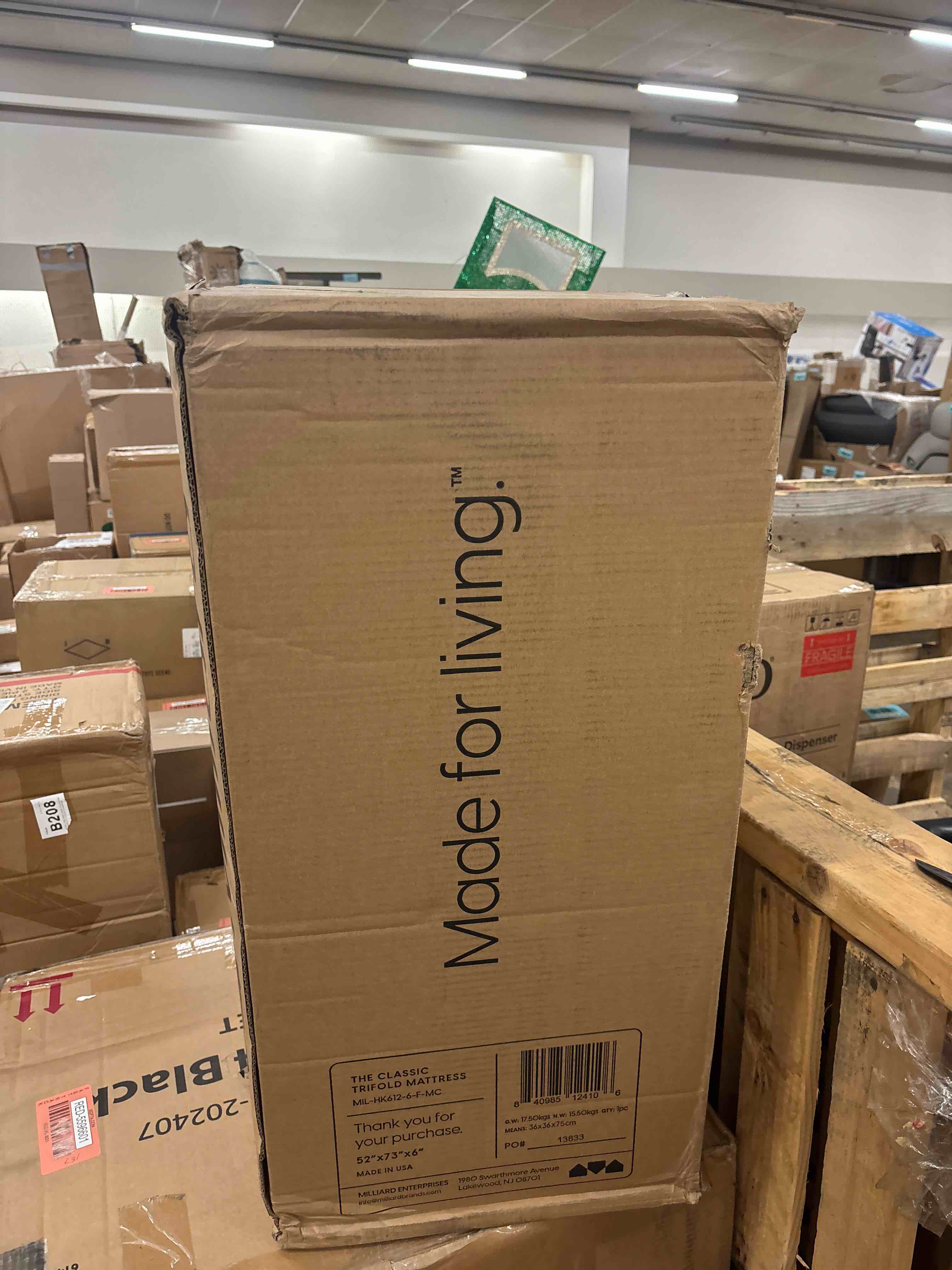 https://s3.amazonaws.com/lotting-images-prod/phillipi/RED5596603_1738198229506.jpeg