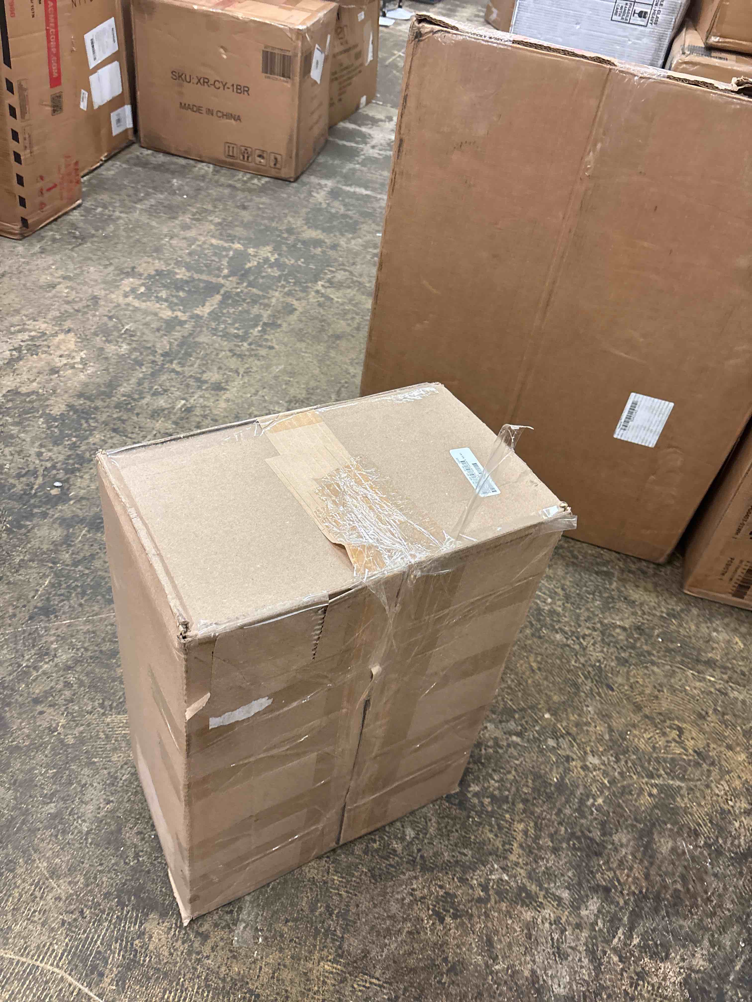https://s3.amazonaws.com/lotting-images-prod/phillipi/RED5596619_1738200647981.jpeg