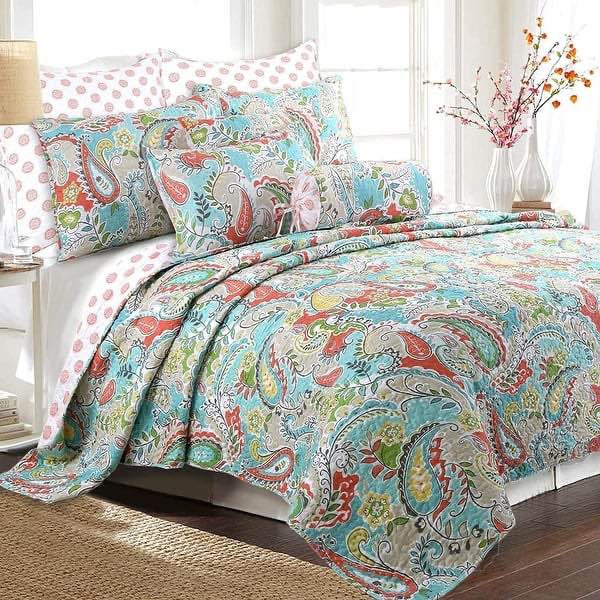 Bajada Paisley Reversible Quilt Bedding Set - King - 6 Piece