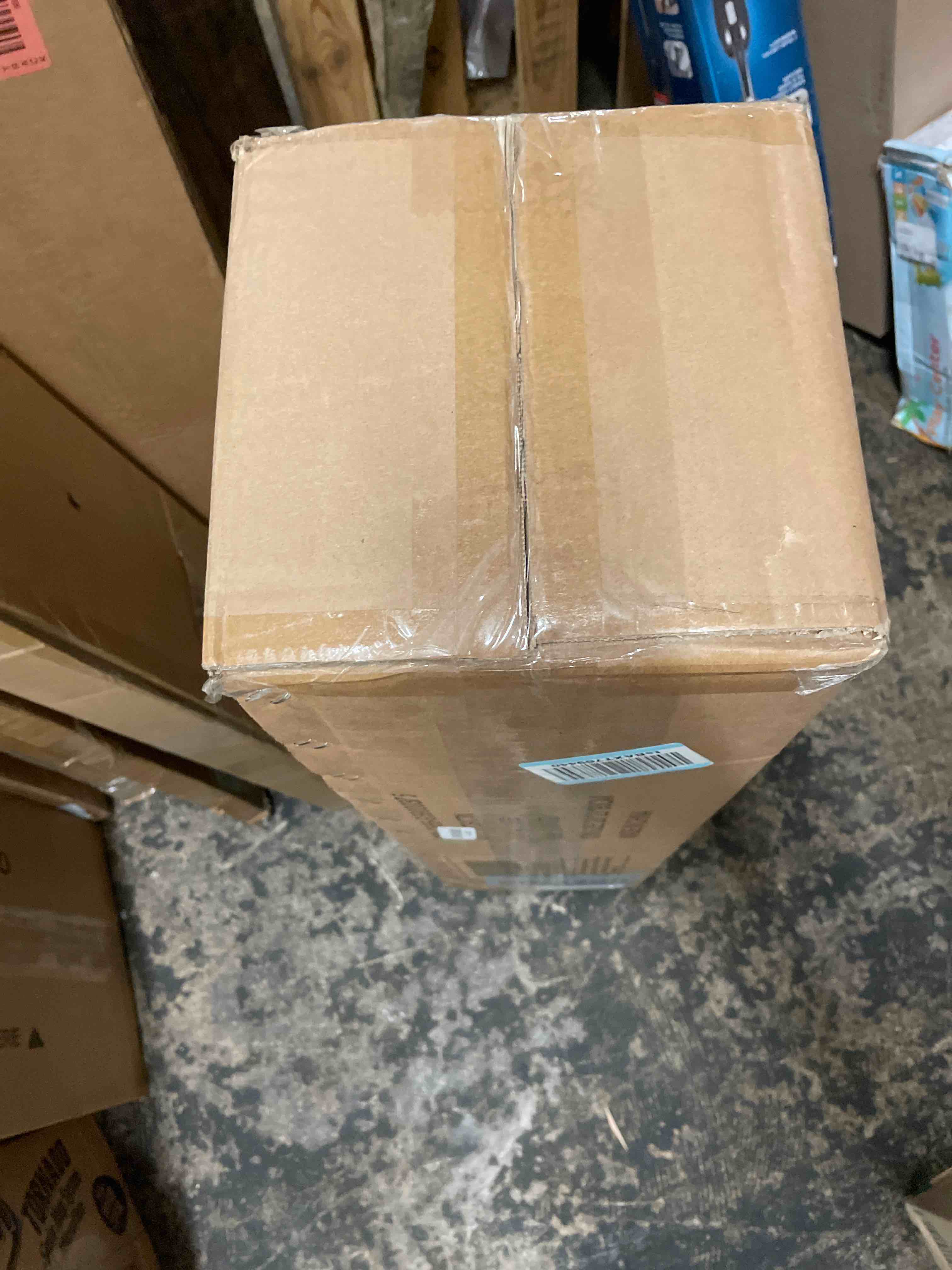 https://s3.amazonaws.com/lotting-images-prod/phillipi/RED5597127_1750918521089.jpeg