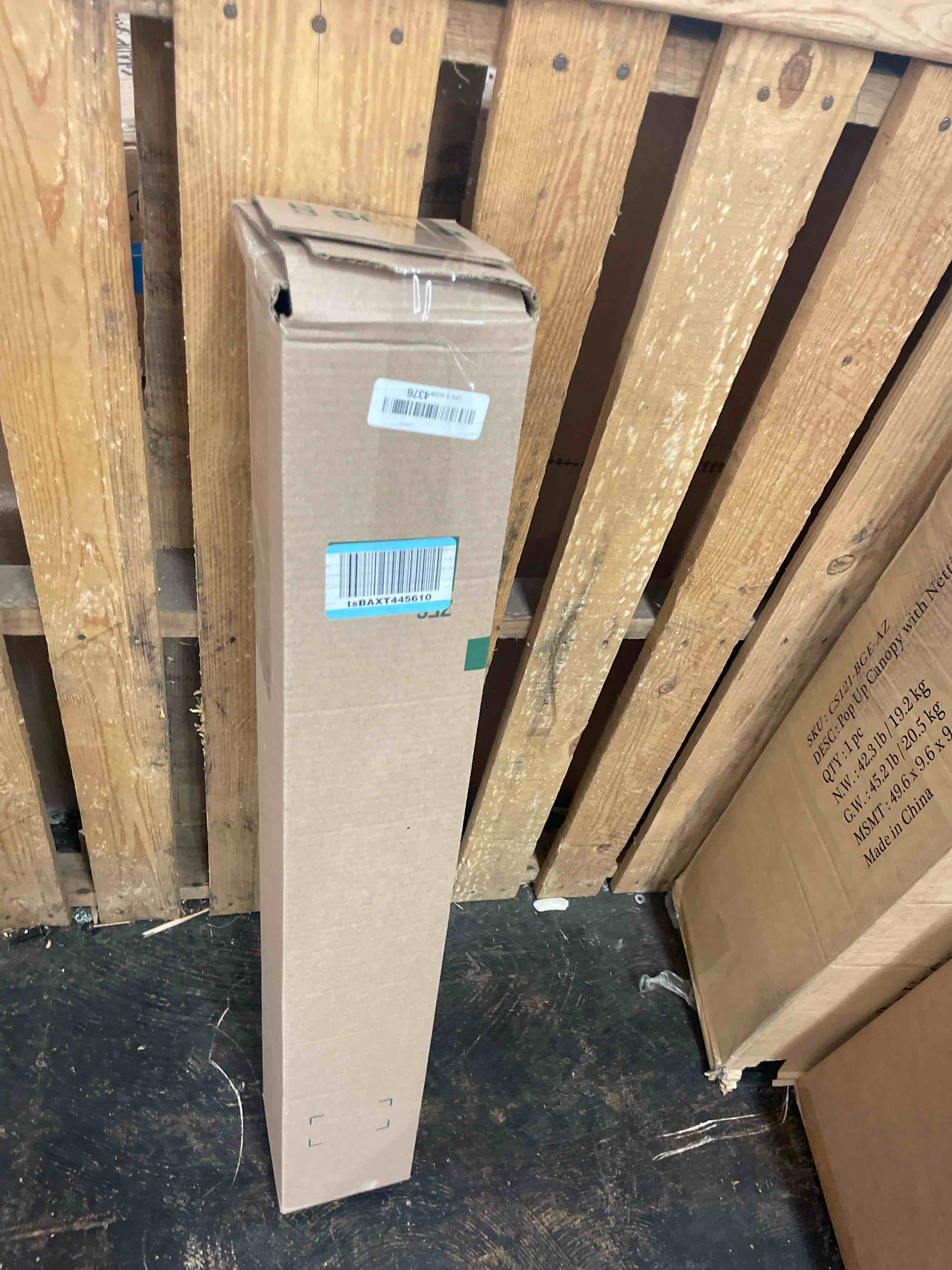 https://s3.amazonaws.com/lotting-images-prod/phillipi/RED5597851_1749701892156.jpeg