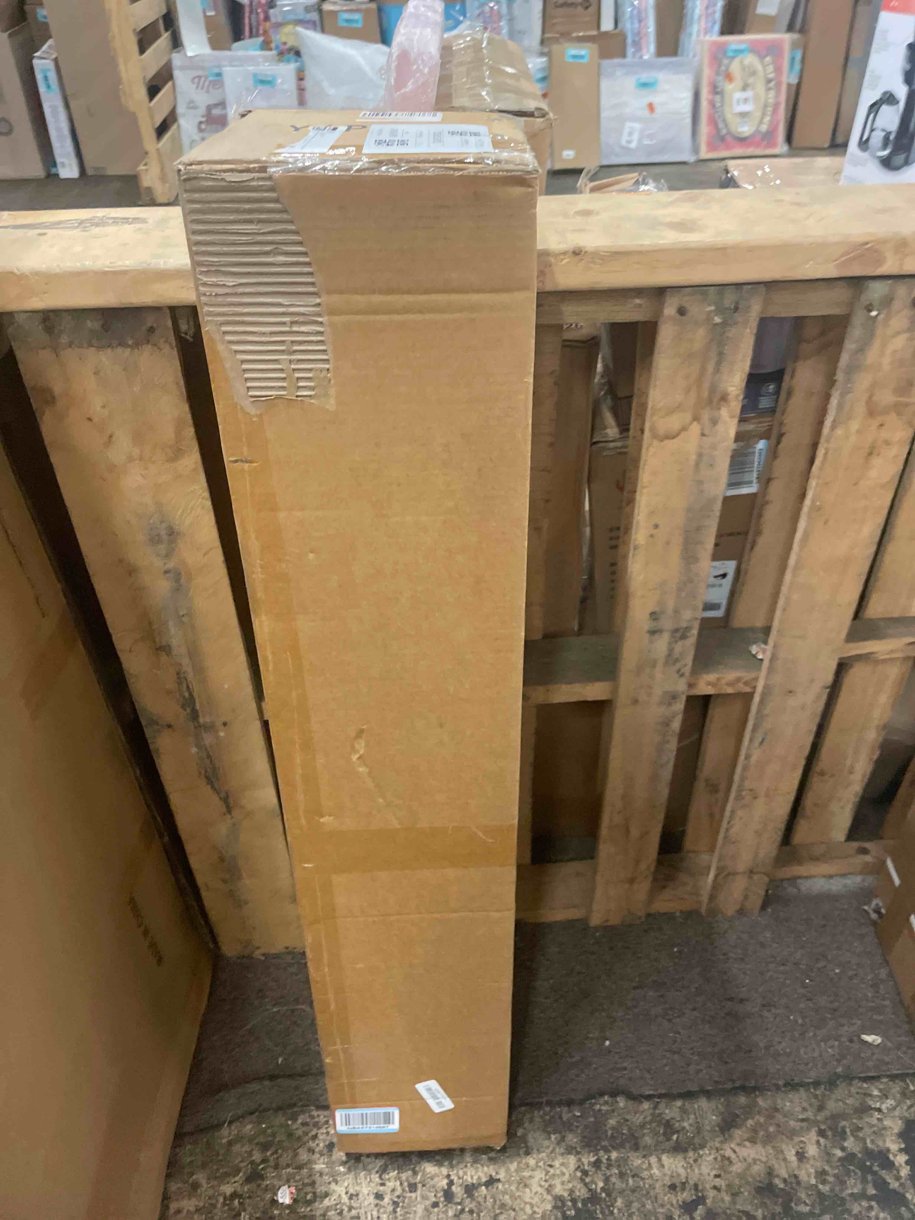 https://s3.amazonaws.com/lotting-images-prod/phillipi/RED5598234_1750457512478.jpeg