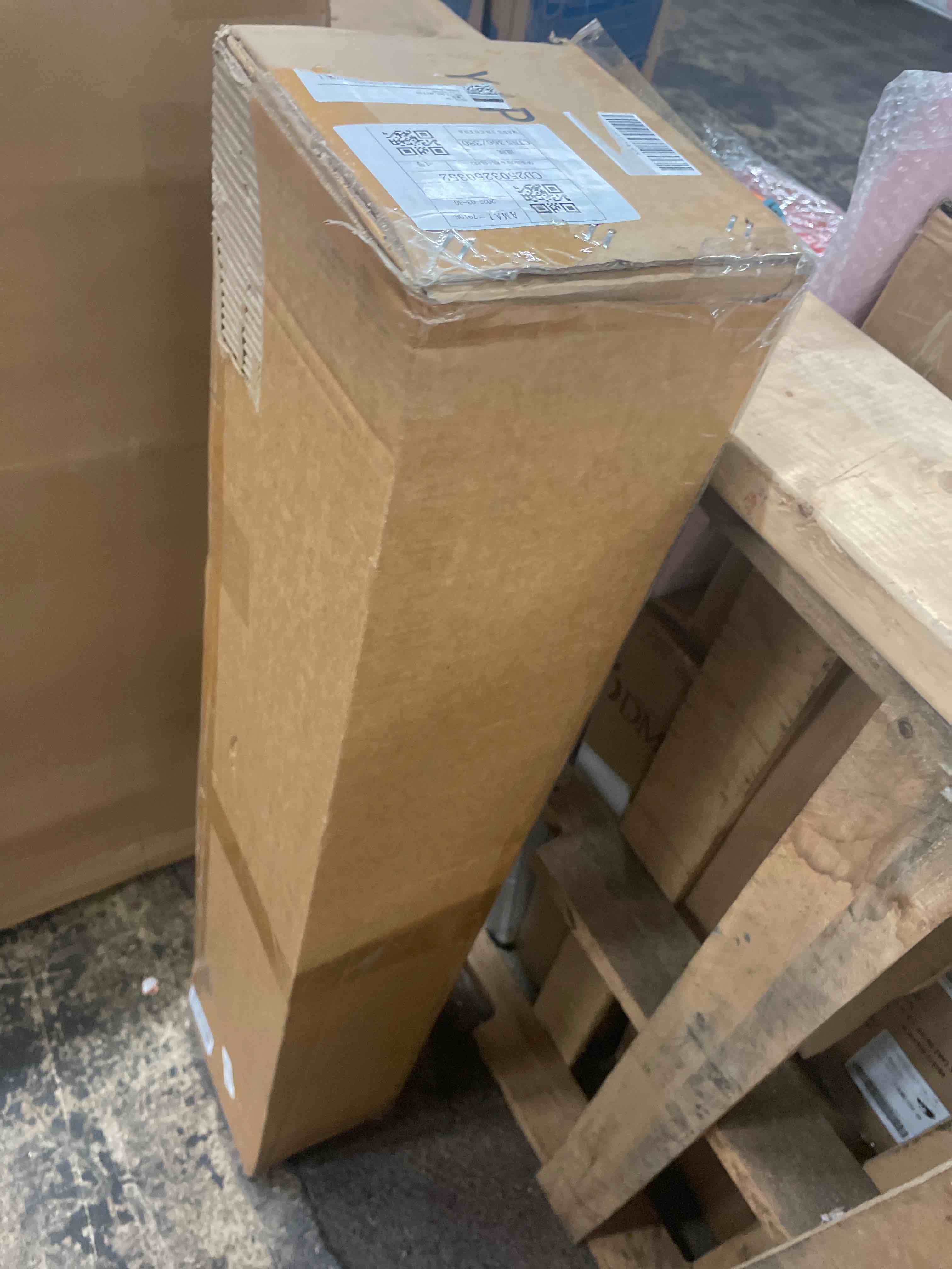 https://s3.amazonaws.com/lotting-images-prod/phillipi/RED5598234_1750457514166.jpeg