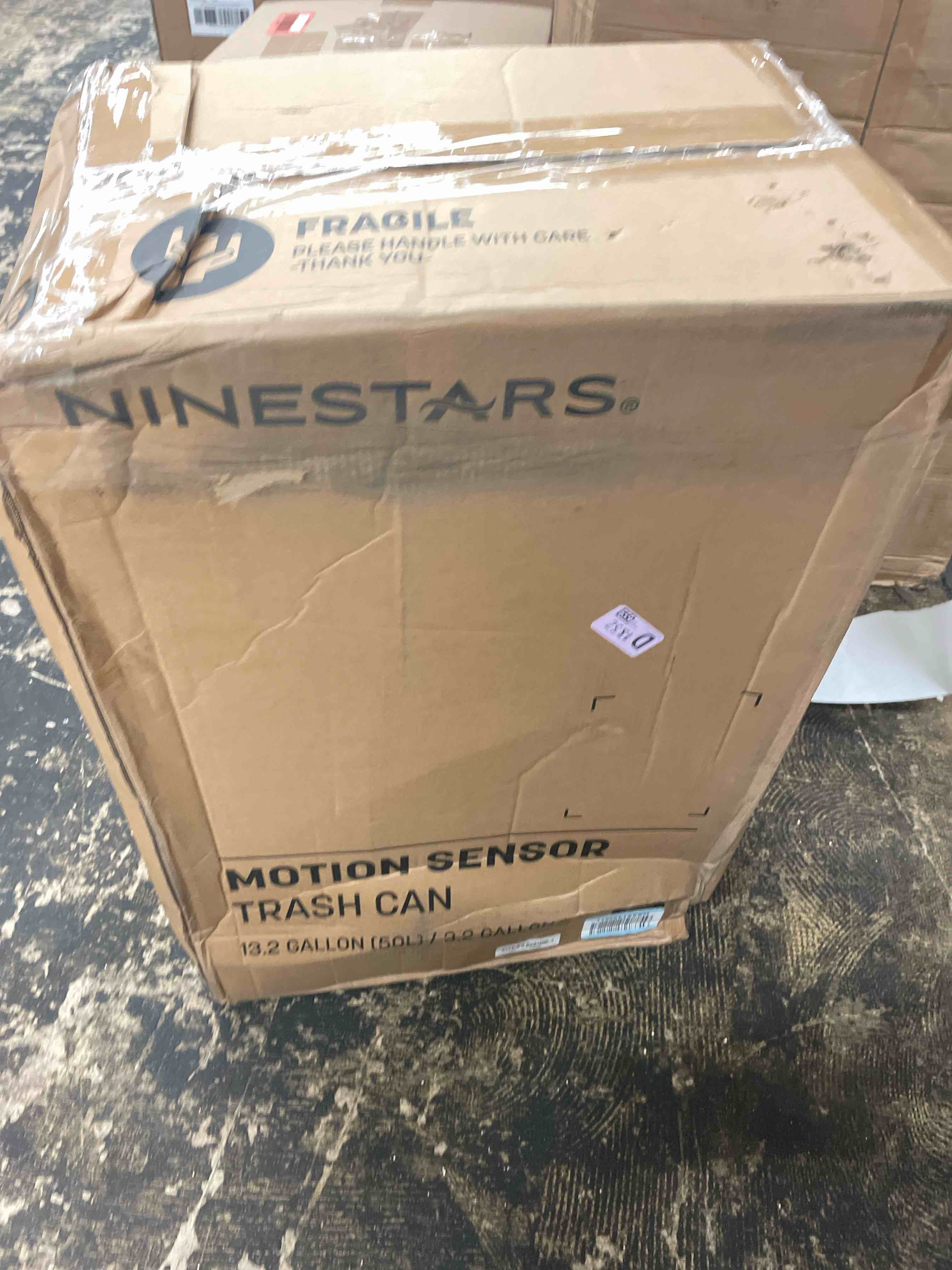 https://s3.amazonaws.com/lotting-images-prod/phillipi/RED5598383_1750908780962.jpeg