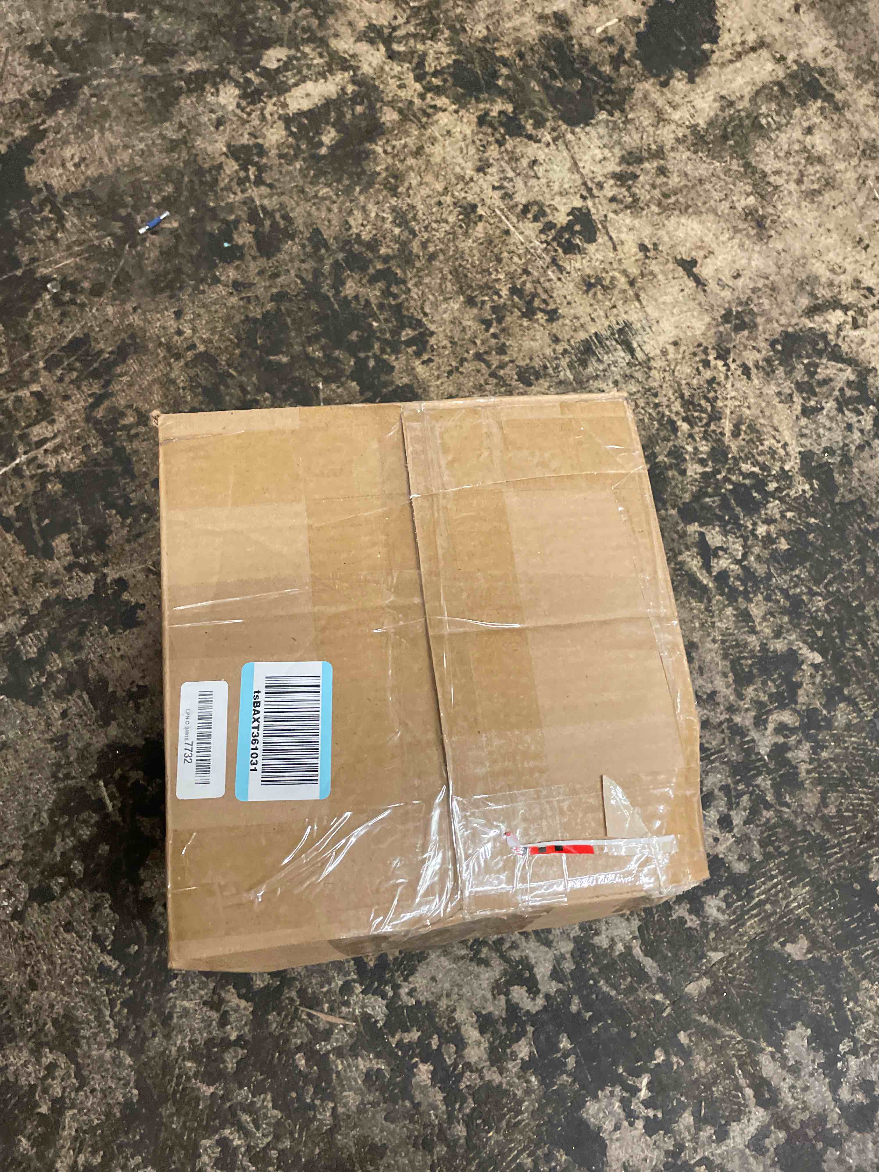https://s3.amazonaws.com/lotting-images-prod/phillipi/RED5598420_1750913994697.jpeg