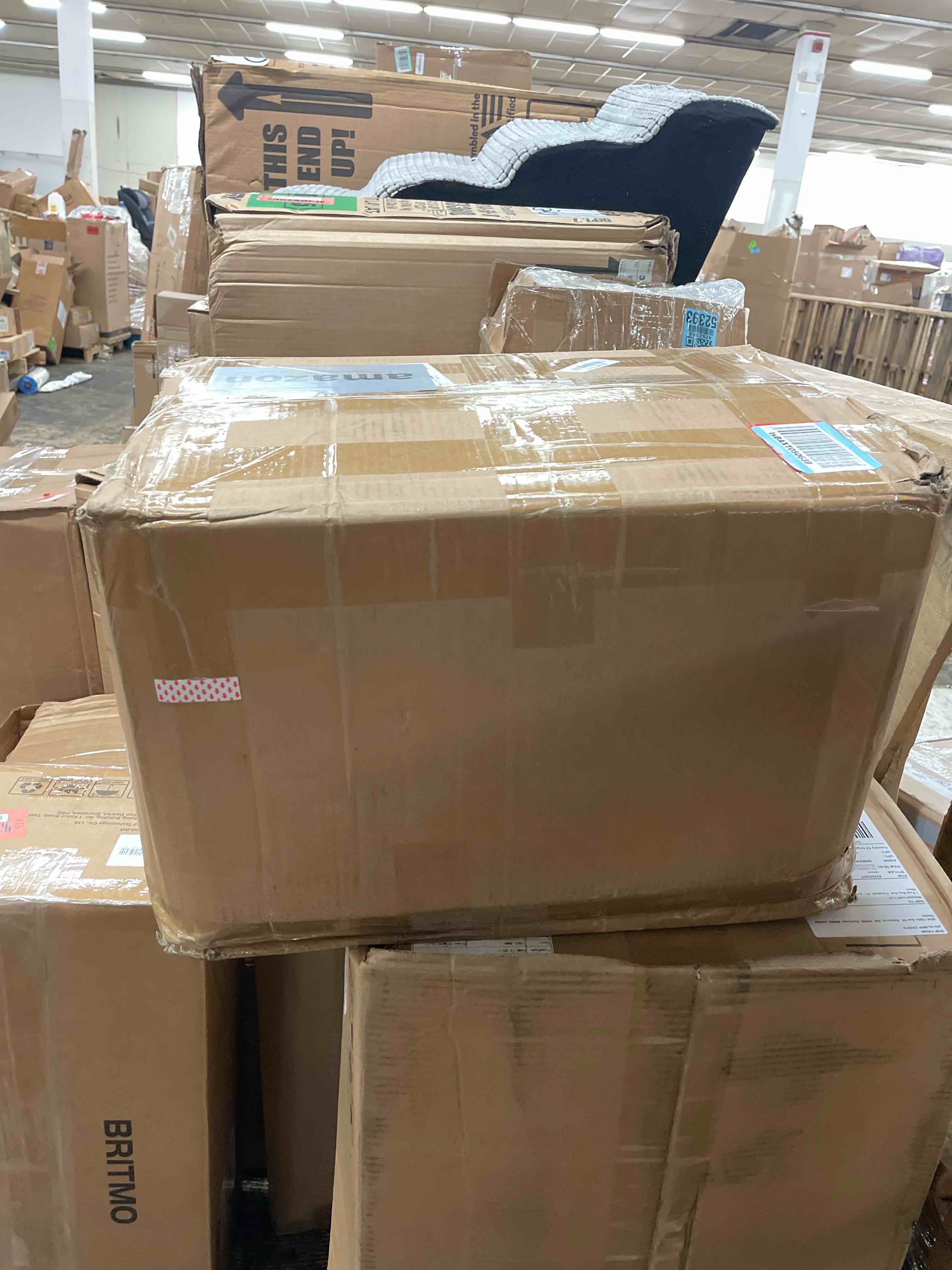 https://s3.amazonaws.com/lotting-images-prod/phillipi/RED5598431_1750917289267.jpeg