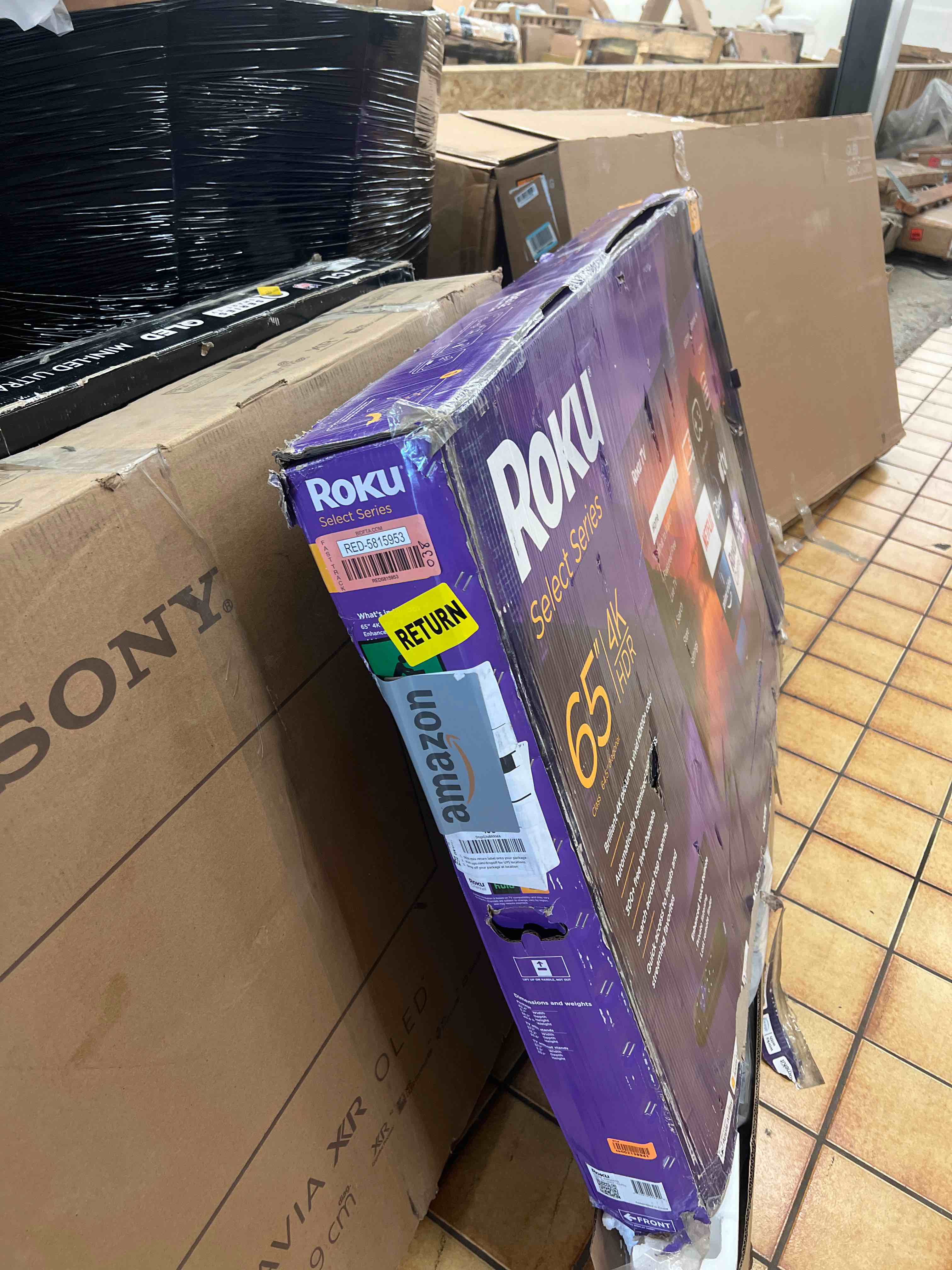 https://s3.amazonaws.com/lotting-images-prod/phillipi/RED5815953_1716734903509.jpeg