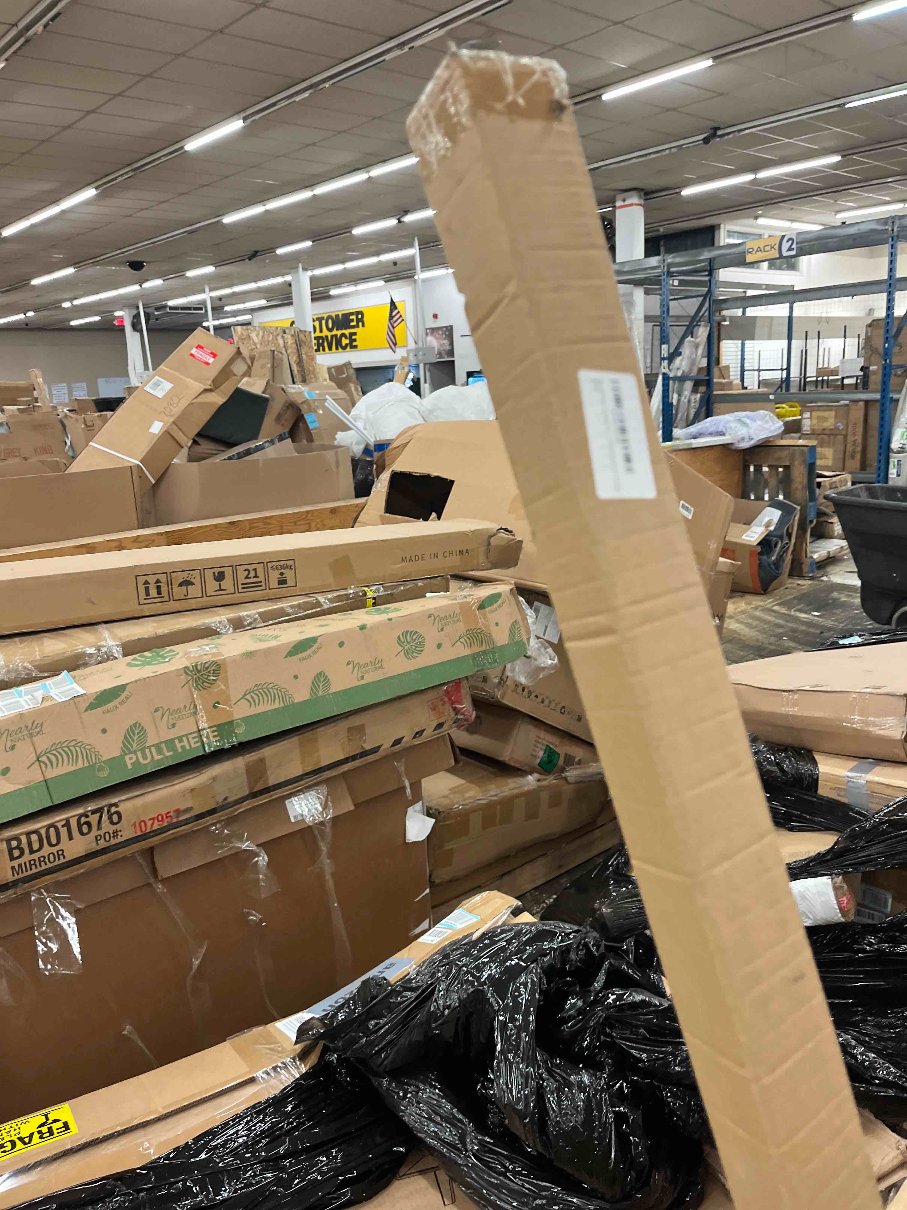 https://s3.amazonaws.com/lotting-images-prod/phillipi/RED5816267_1717634076689.jpeg