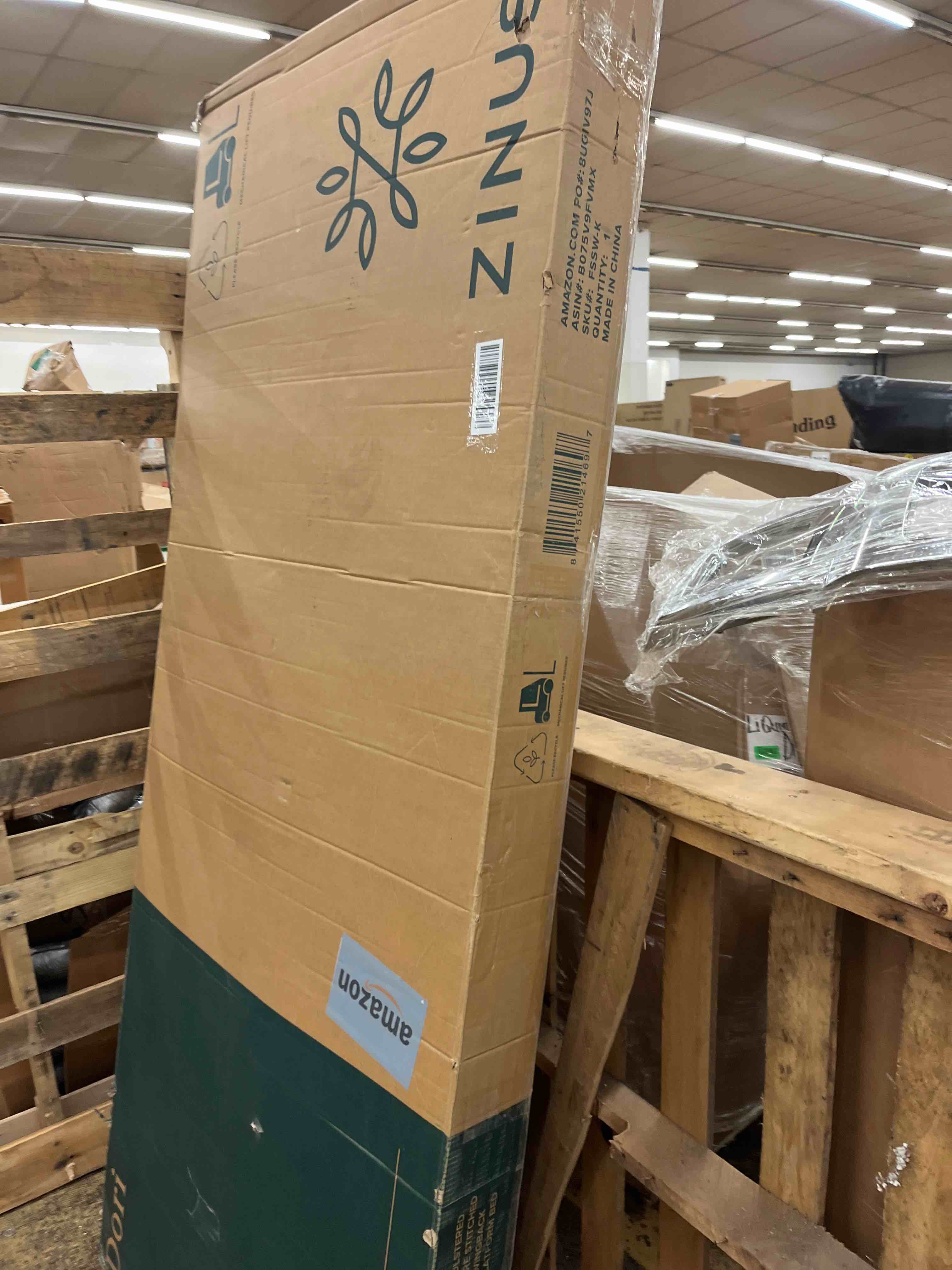 https://s3.amazonaws.com/lotting-images-prod/phillipi/RED5816284_1717629483844.jpeg