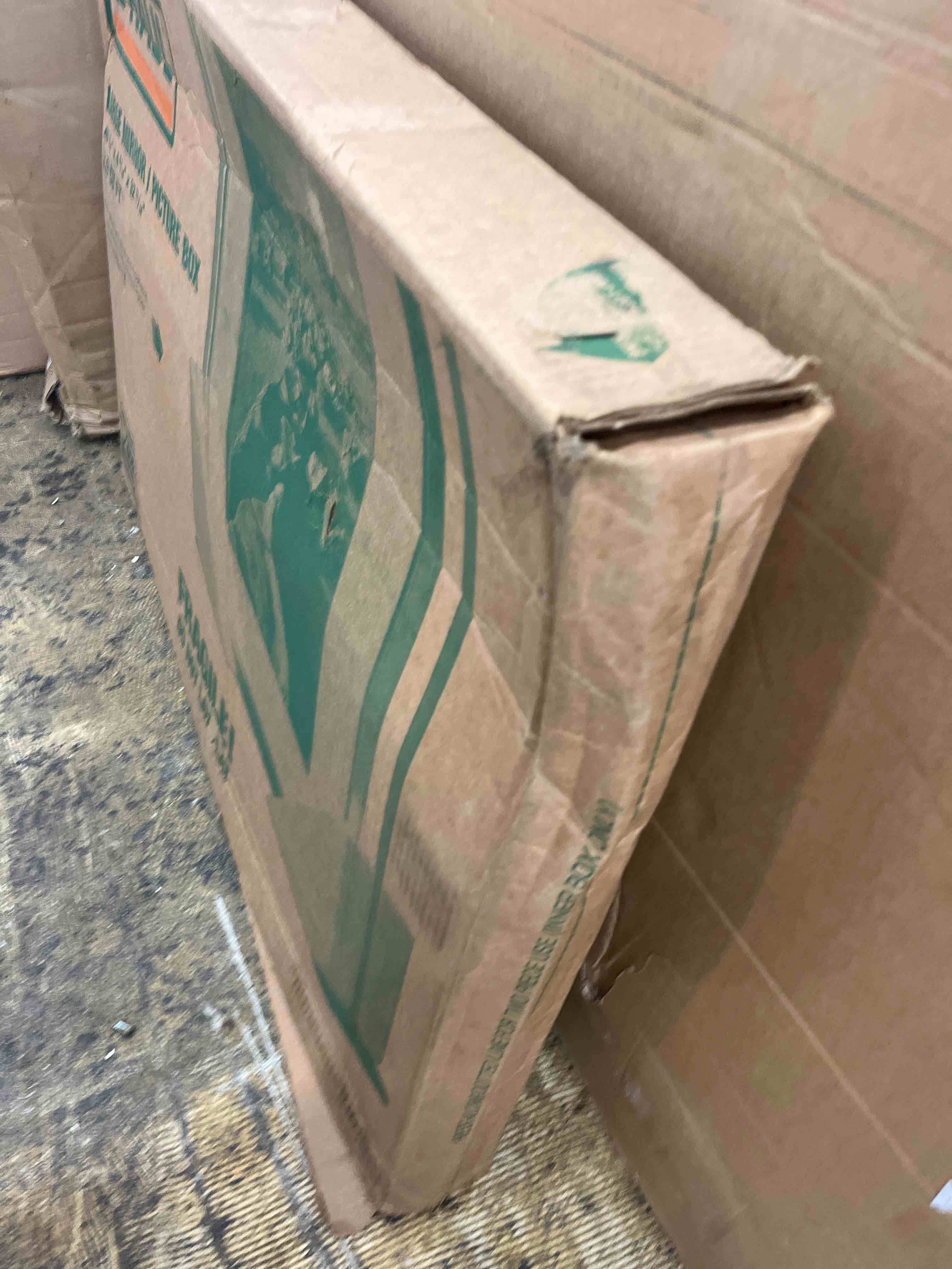 https://s3.amazonaws.com/lotting-images-prod/phillipi/RED5816495_1717778458609.jpeg