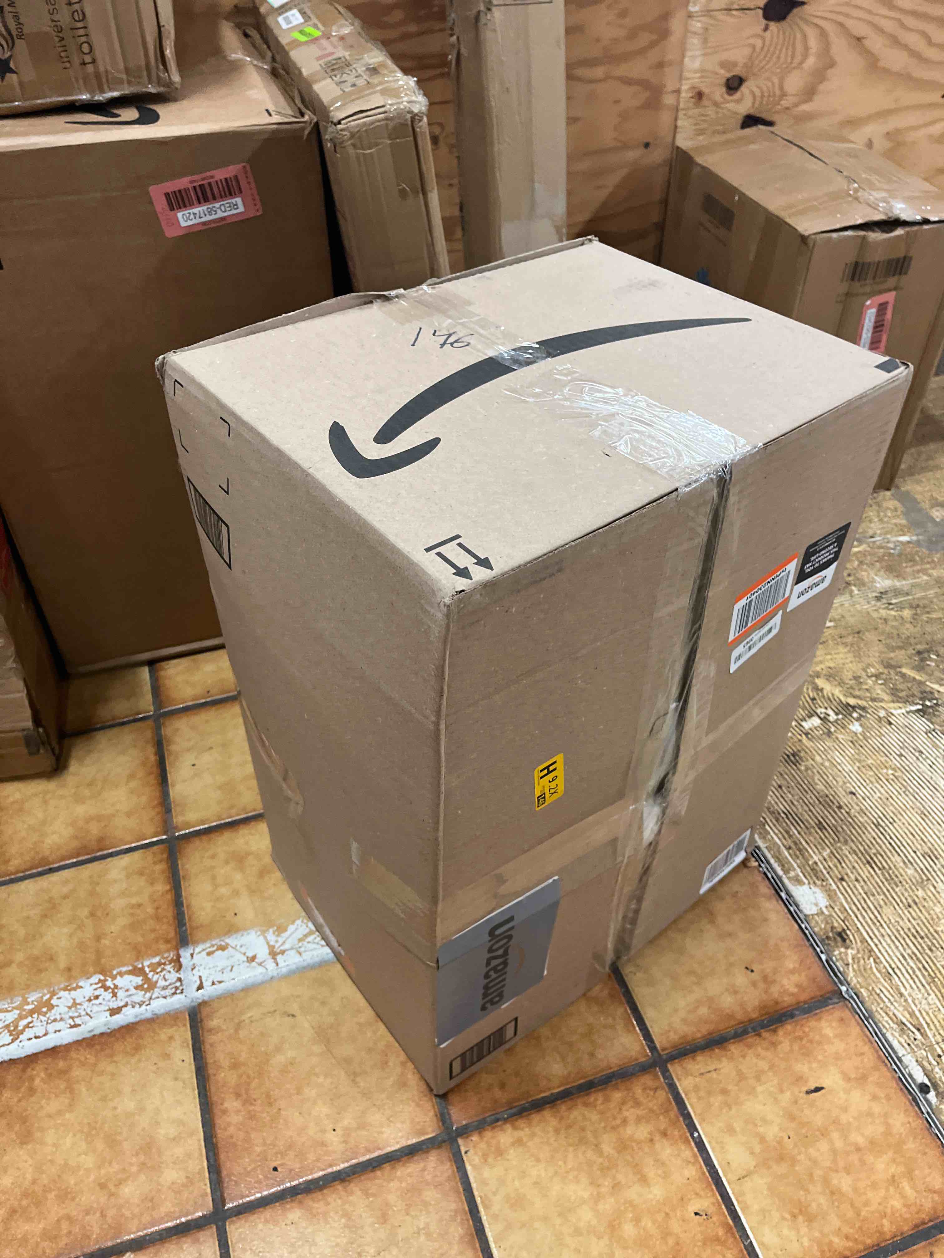 https://s3.amazonaws.com/lotting-images-prod/phillipi/RED5817421_1721121144177.jpeg