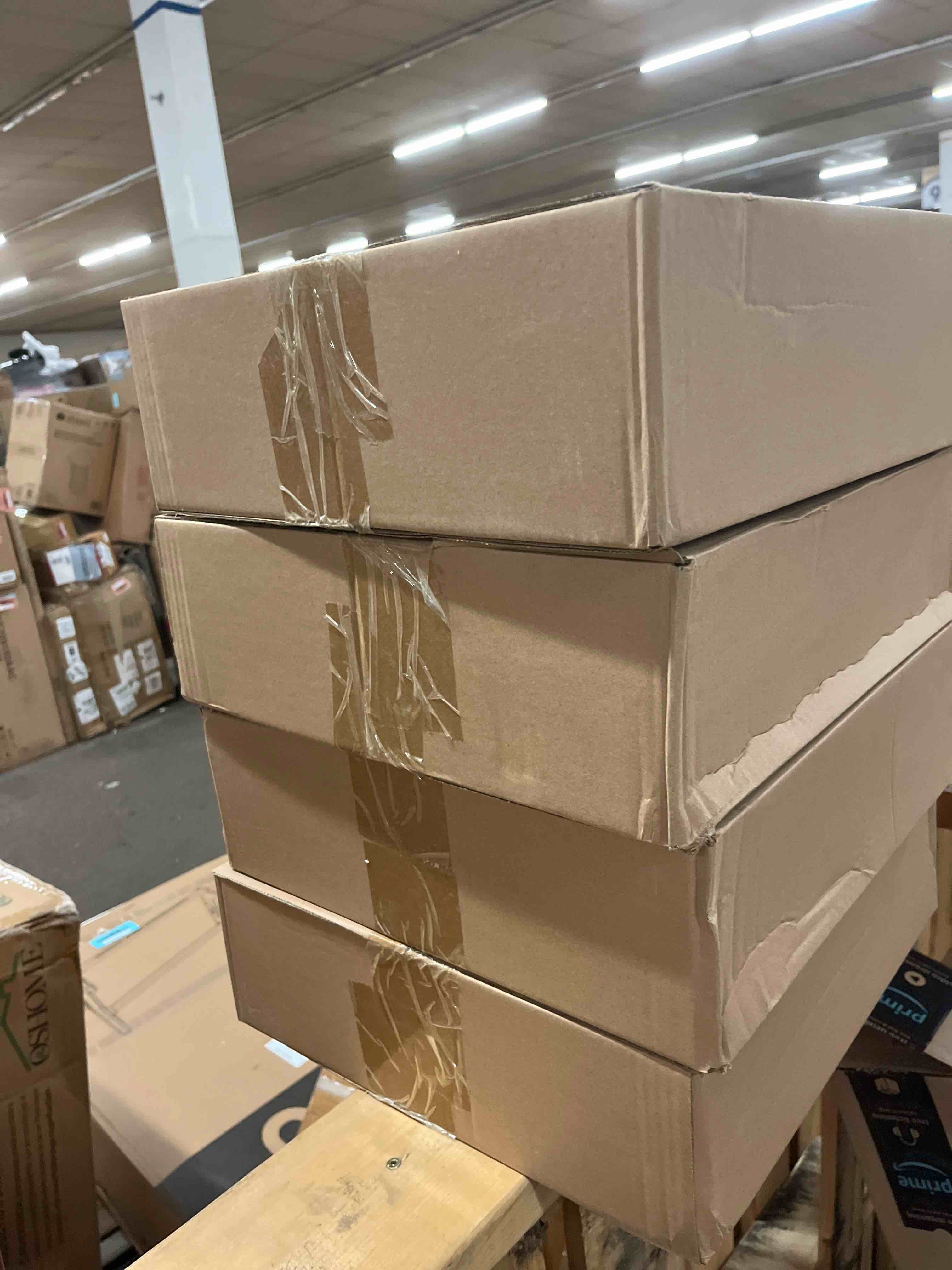 https://s3.amazonaws.com/lotting-images-prod/phillipi/RED5817617_1711696907421.jpeg