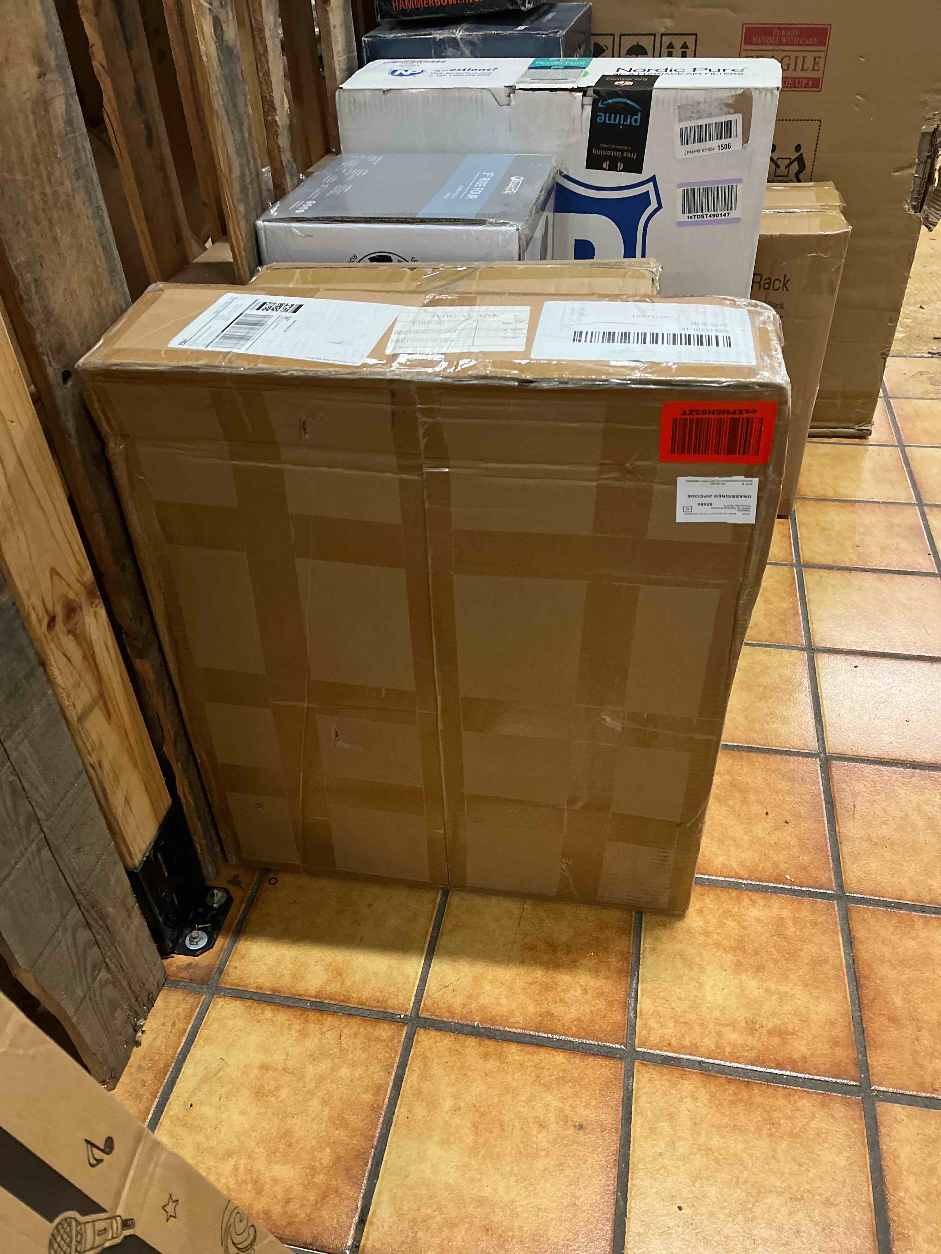 https://s3.amazonaws.com/lotting-images-prod/phillipi/RED5817728_1711698263300.jpeg