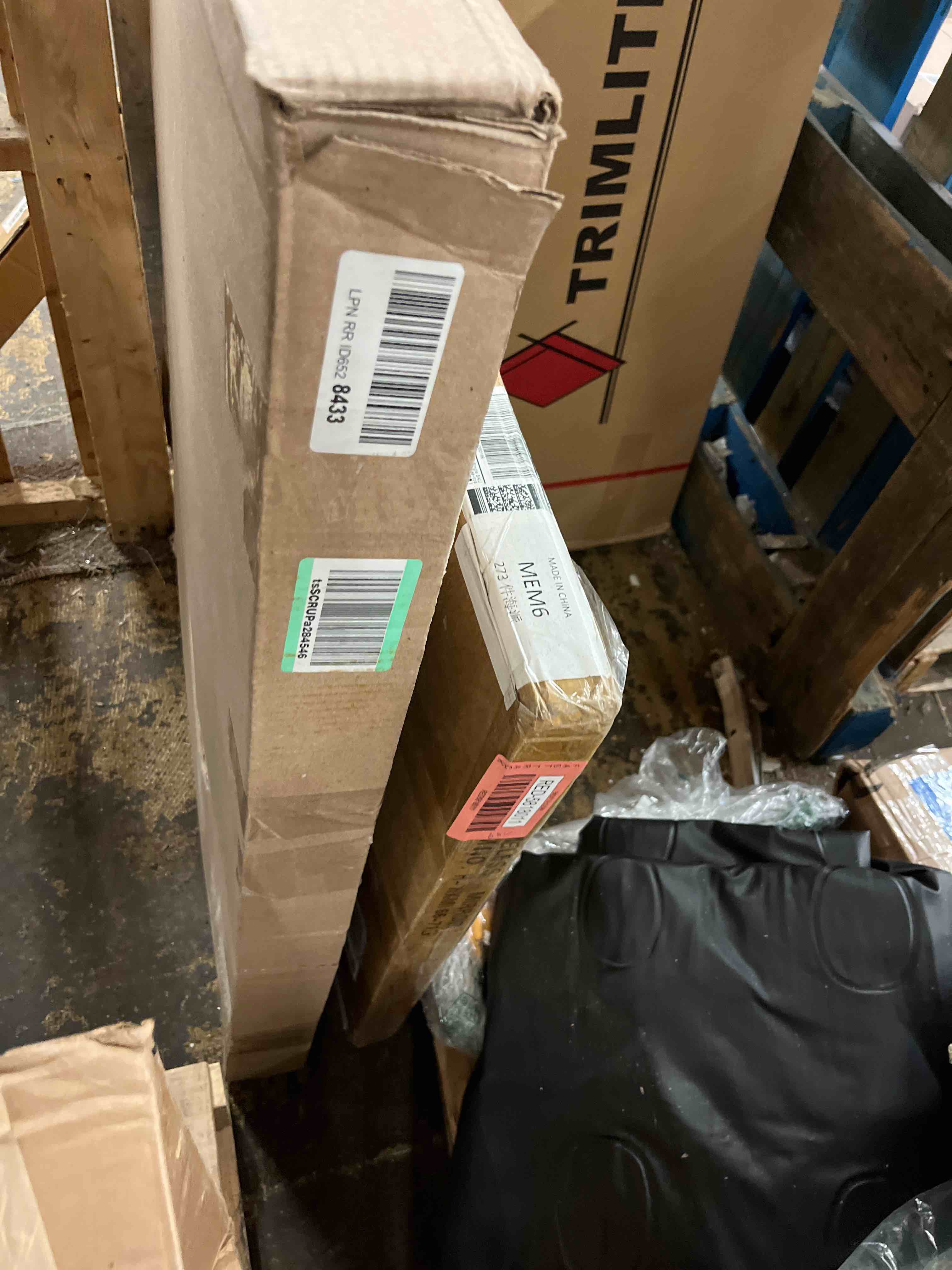 https://s3.amazonaws.com/lotting-images-prod/phillipi/RED5818012_1712116436002.jpeg