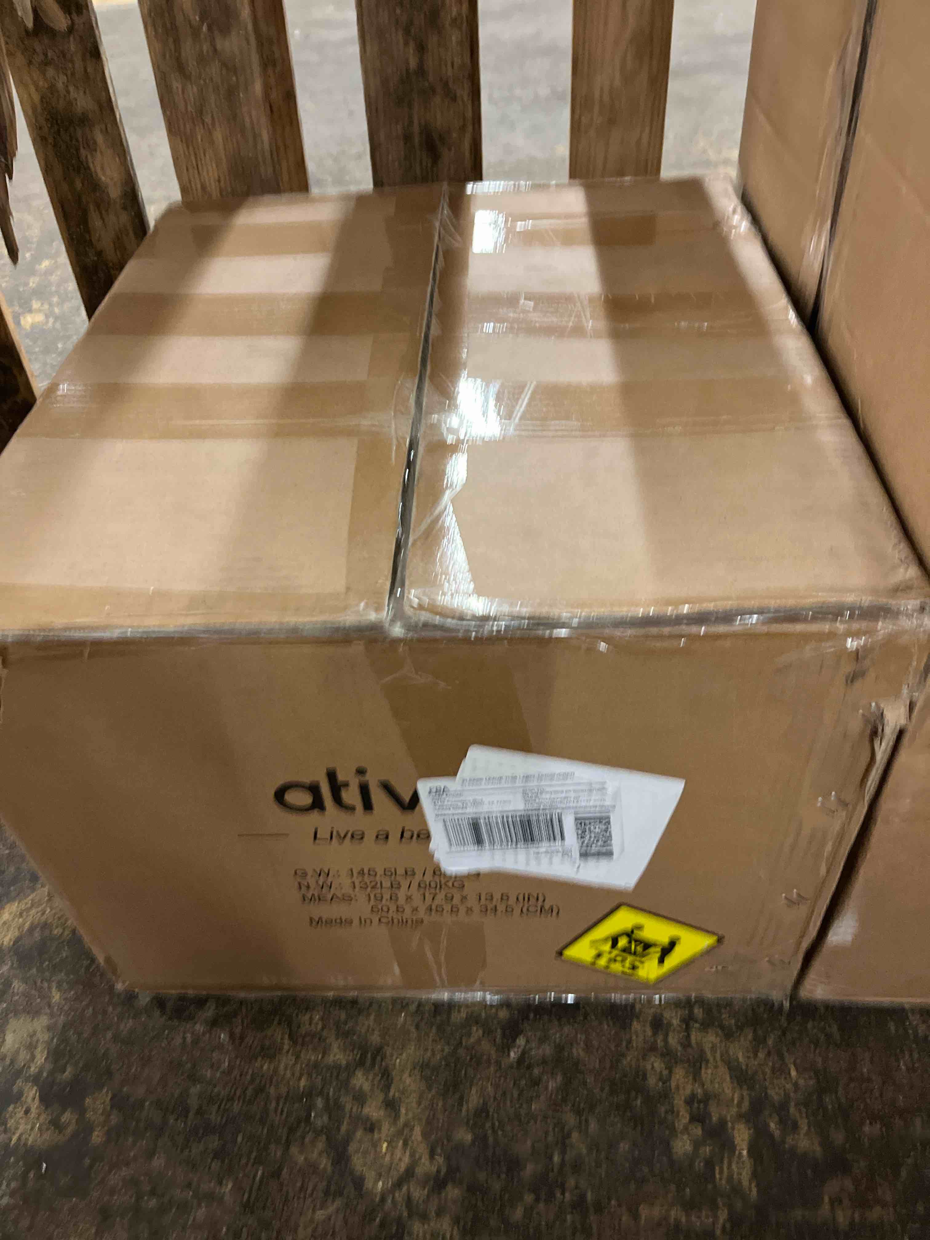 https://s3.amazonaws.com/lotting-images-prod/phillipi/RED5818023_1712117840796.jpeg