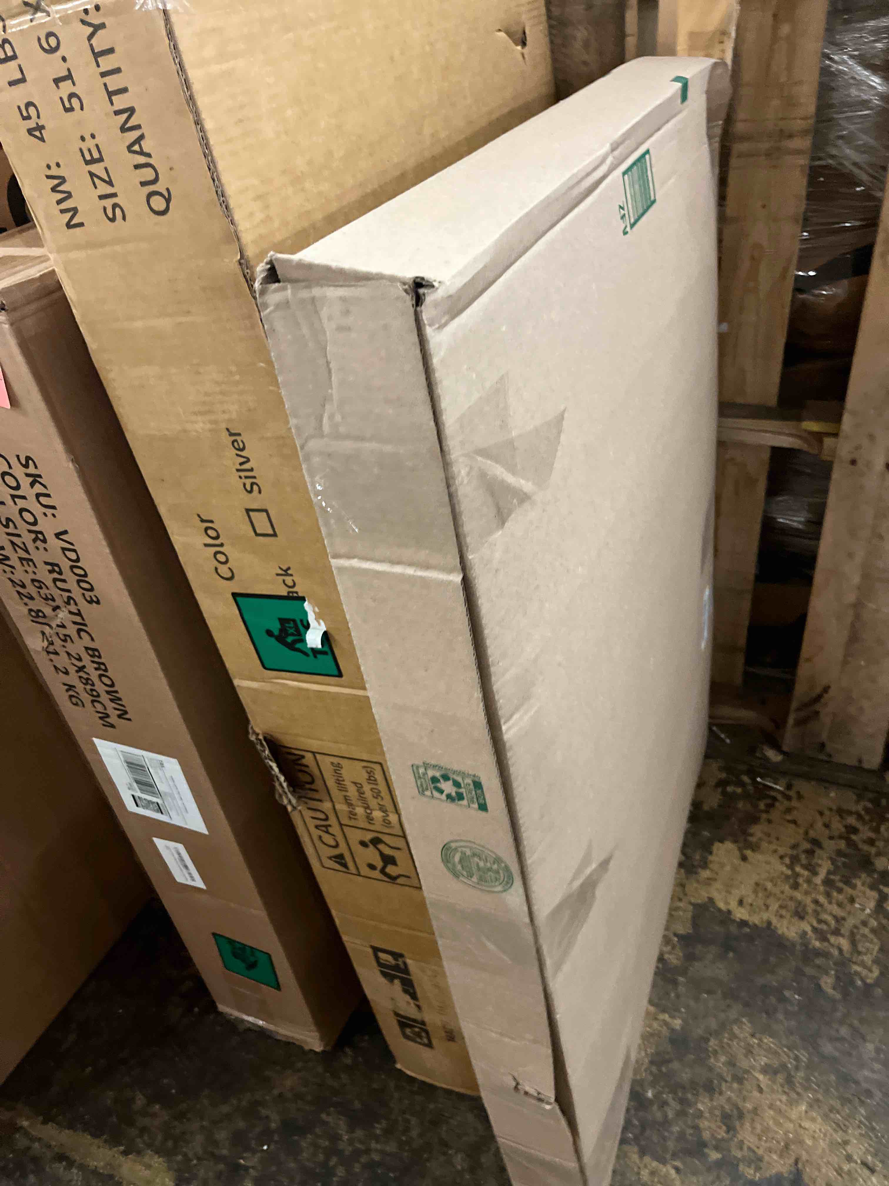 https://s3.amazonaws.com/lotting-images-prod/phillipi/RED5818032_1712118750768.jpeg