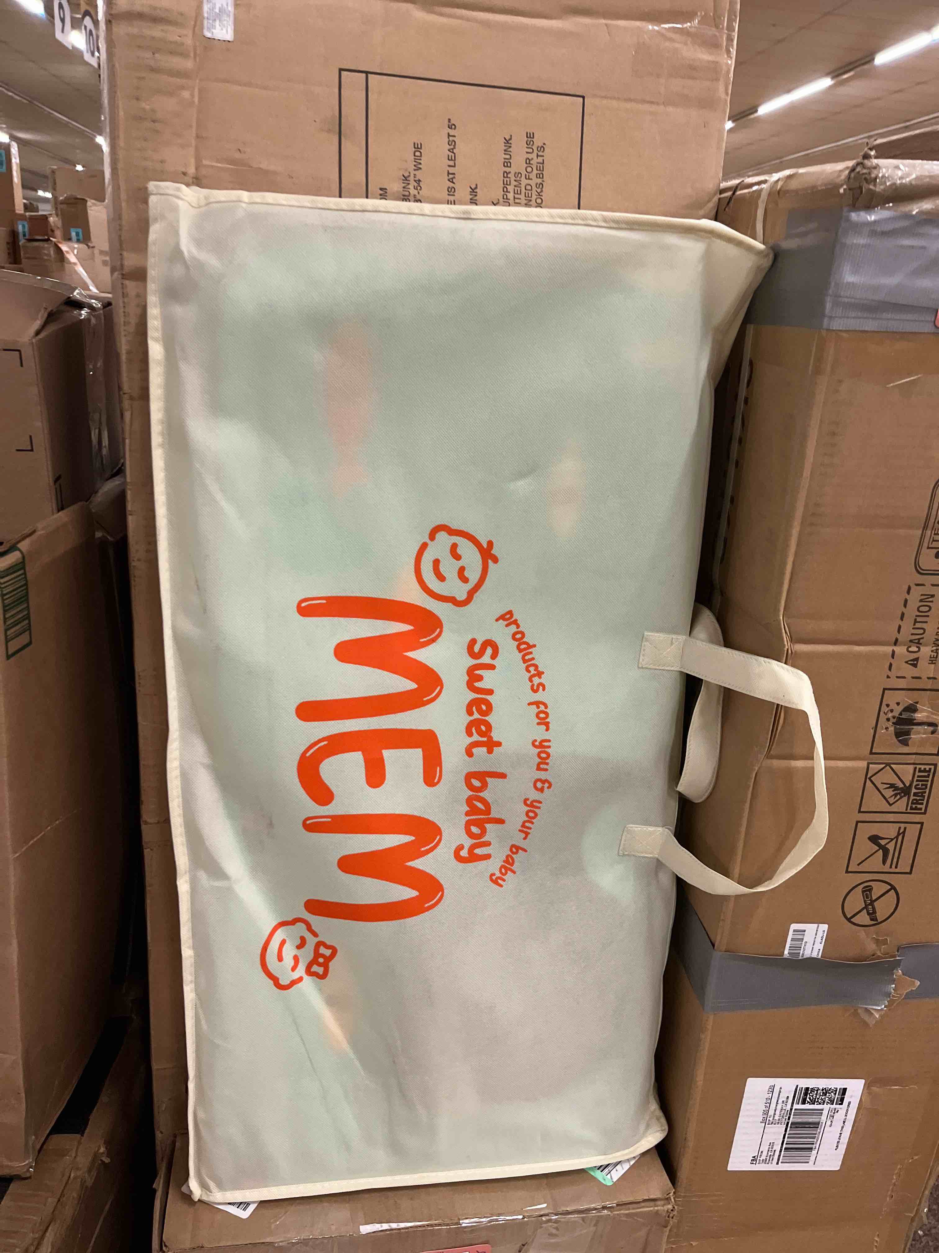 https://s3.amazonaws.com/lotting-images-prod/phillipi/RED5818116_1712207260505.jpeg