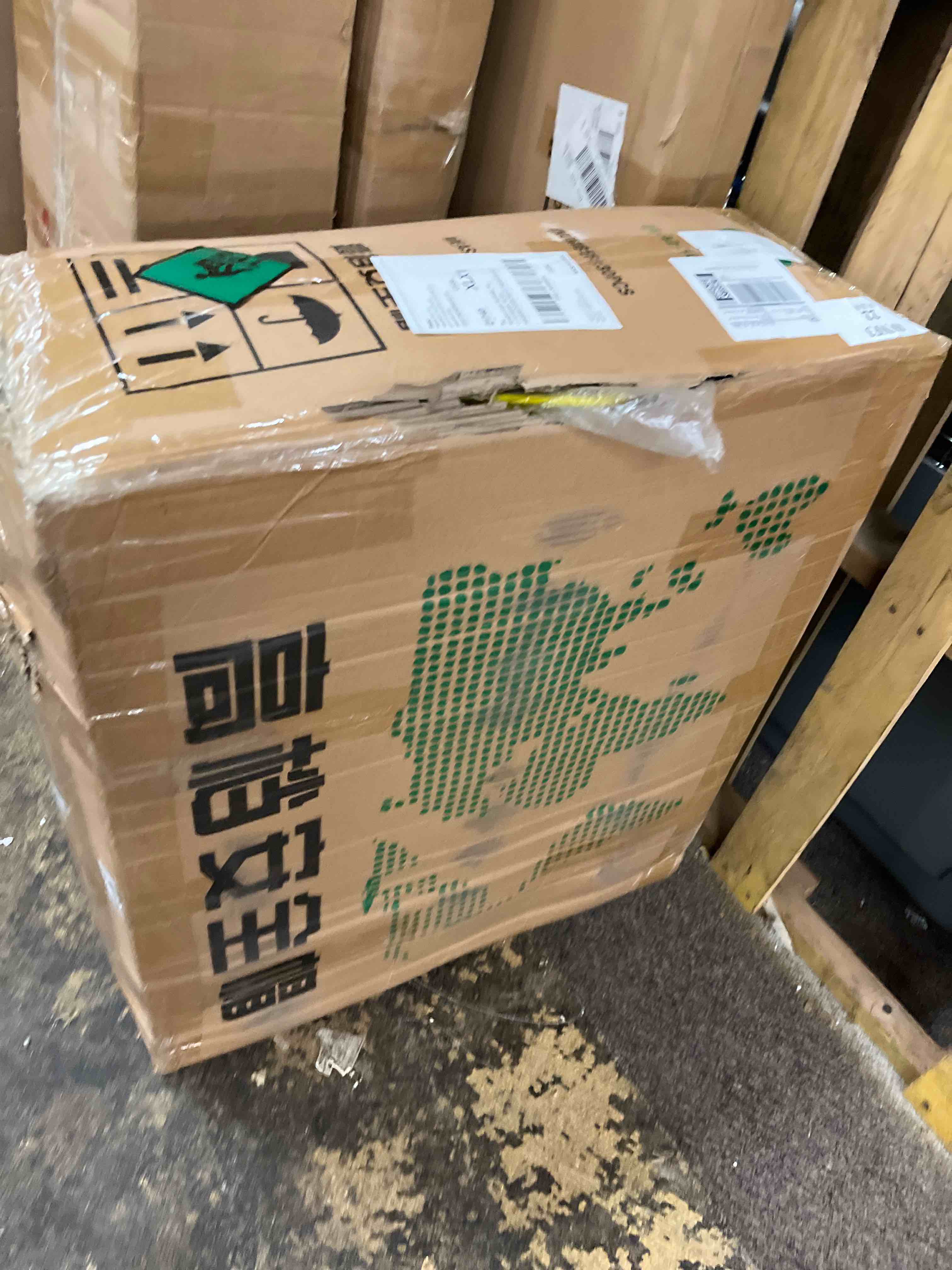 https://s3.amazonaws.com/lotting-images-prod/phillipi/RED5818125_1712209820298.jpeg