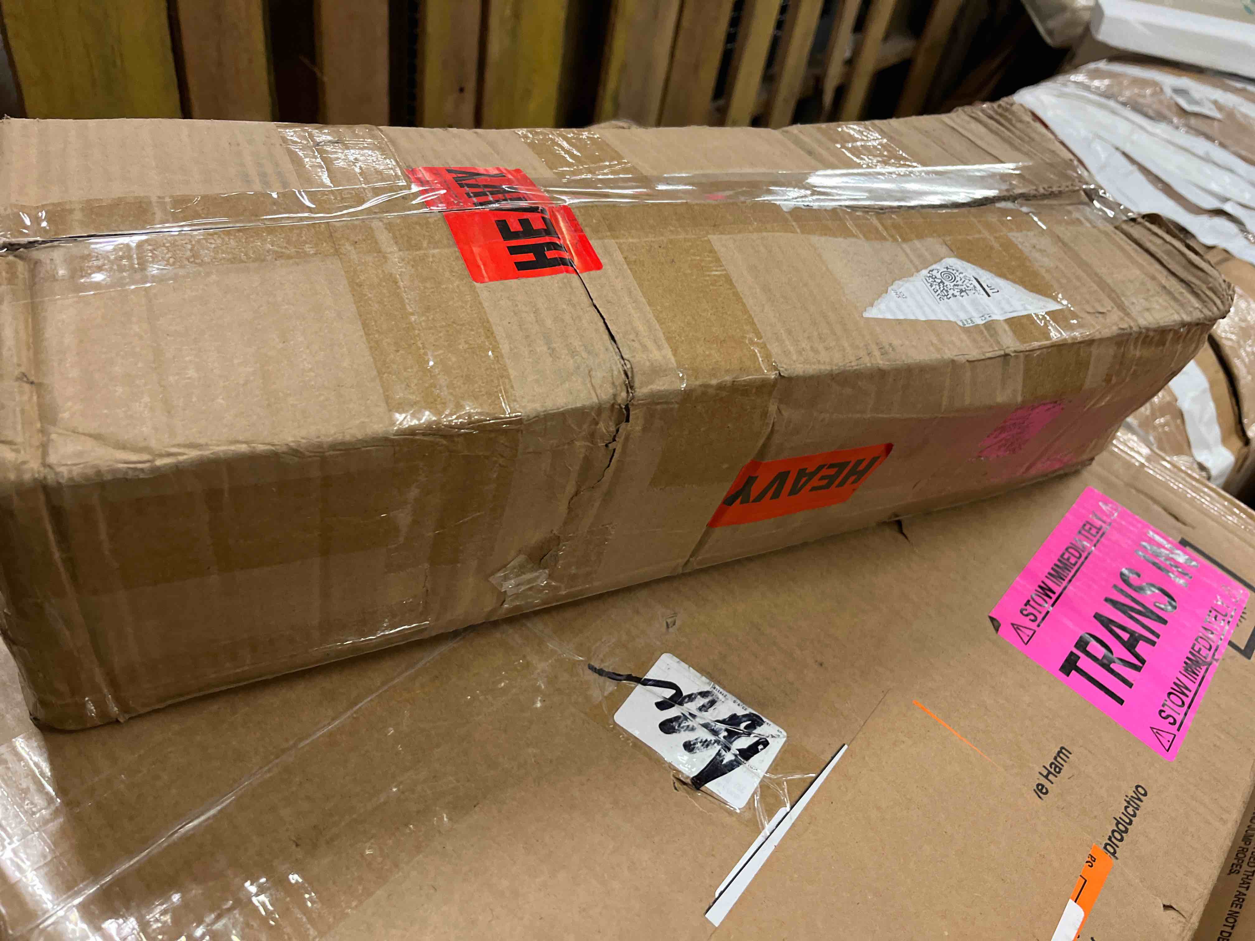 https://s3.amazonaws.com/lotting-images-prod/phillipi/RED5818169_1712204303406.jpeg