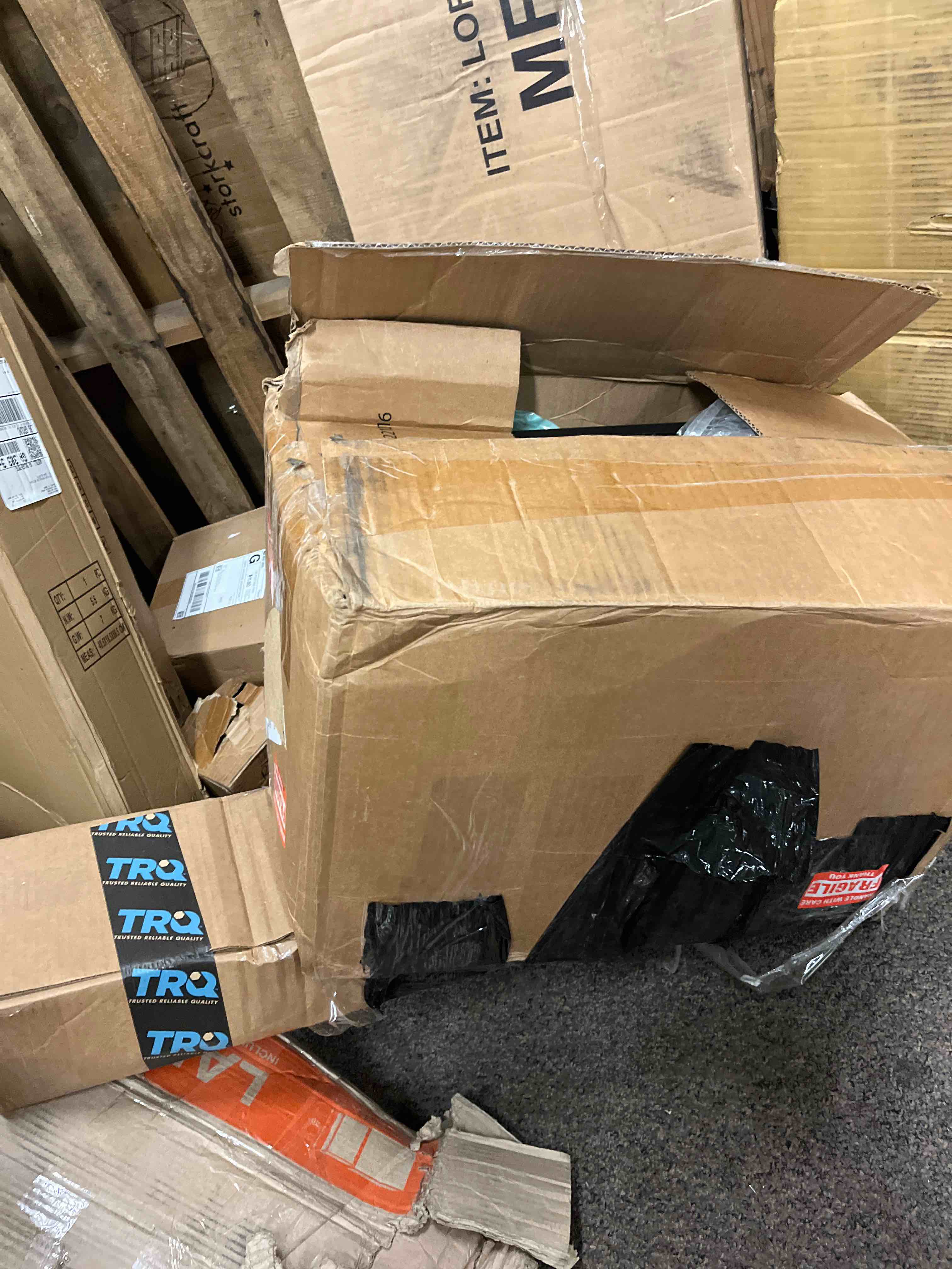 https://s3.amazonaws.com/lotting-images-prod/phillipi/RED5818997_1708130029533.jpeg
