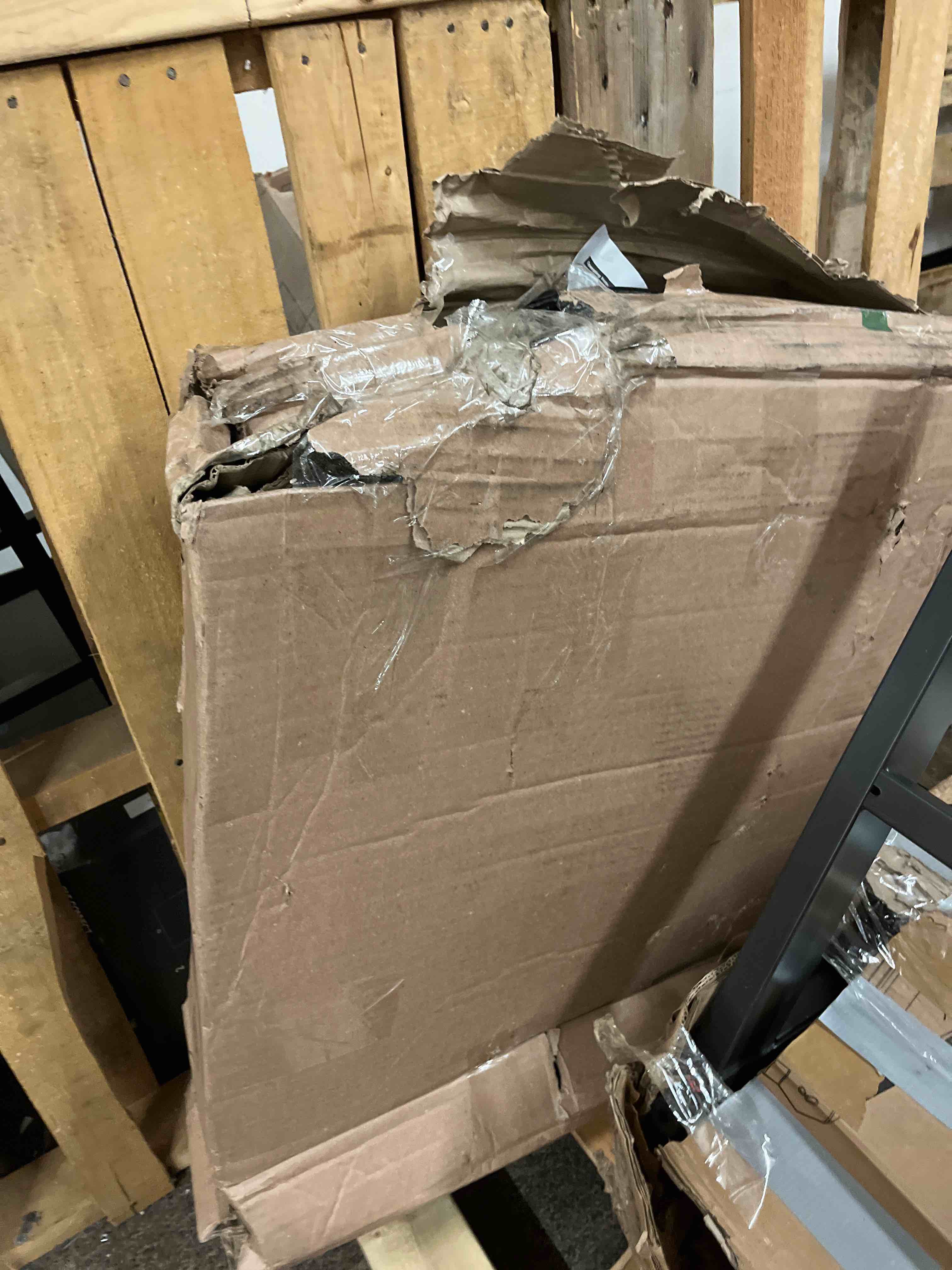 https://s3.amazonaws.com/lotting-images-prod/phillipi/RED5819019_1708128948382.jpeg