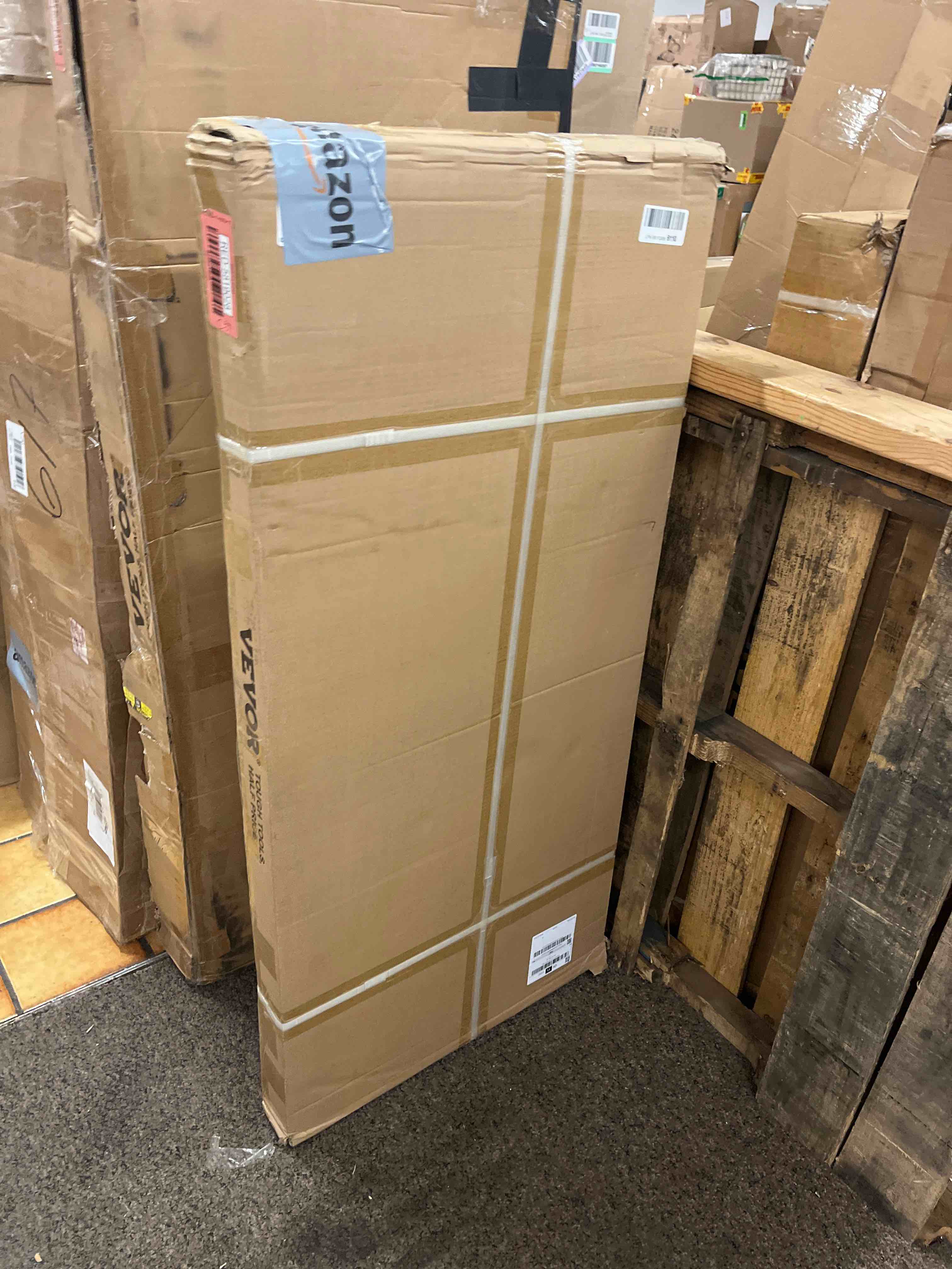 https://s3.amazonaws.com/lotting-images-prod/phillipi/RED5819028_1707792694335.jpeg