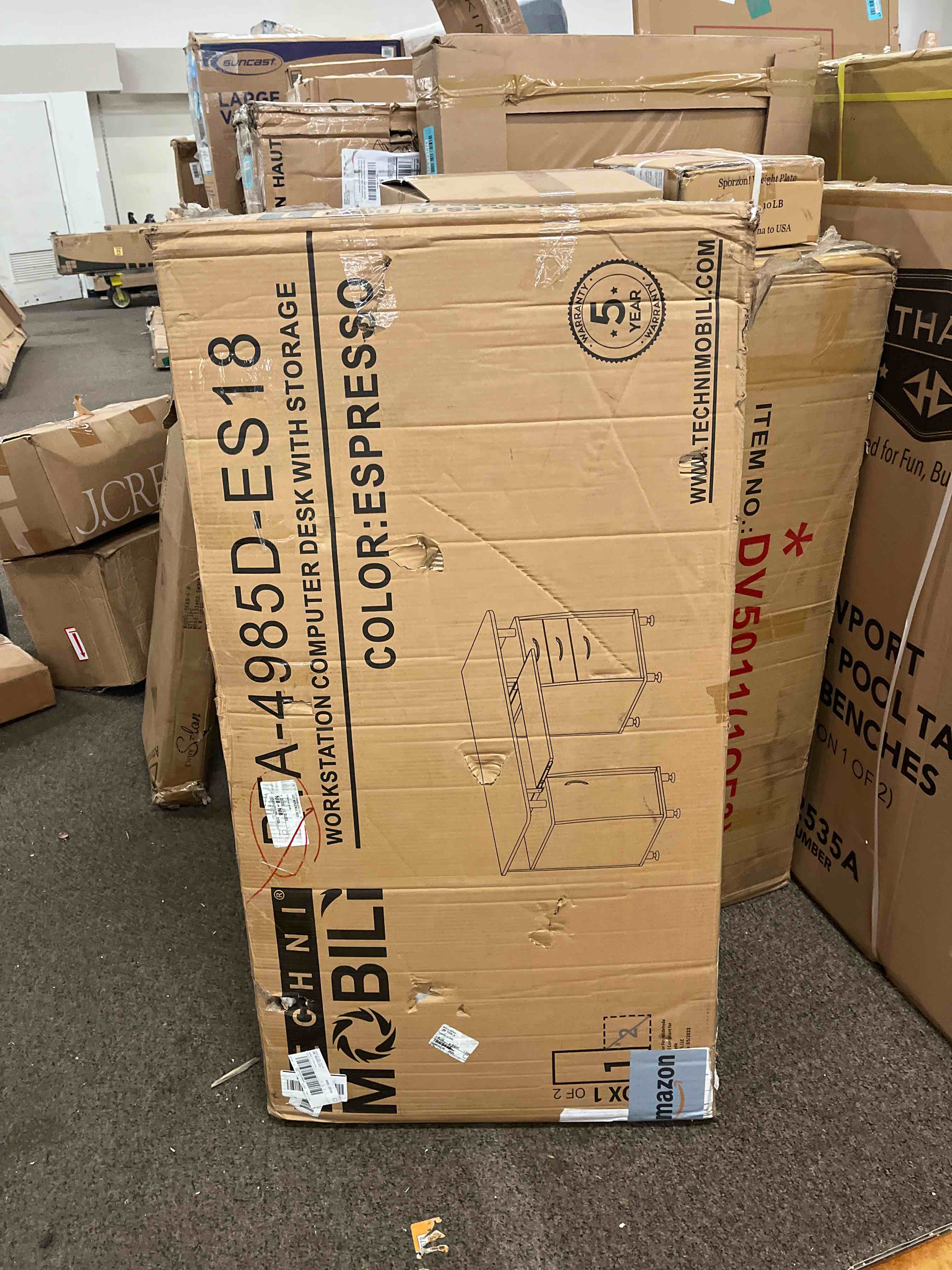 https://s3.amazonaws.com/lotting-images-prod/phillipi/RED5819048_1707790578511.jpeg