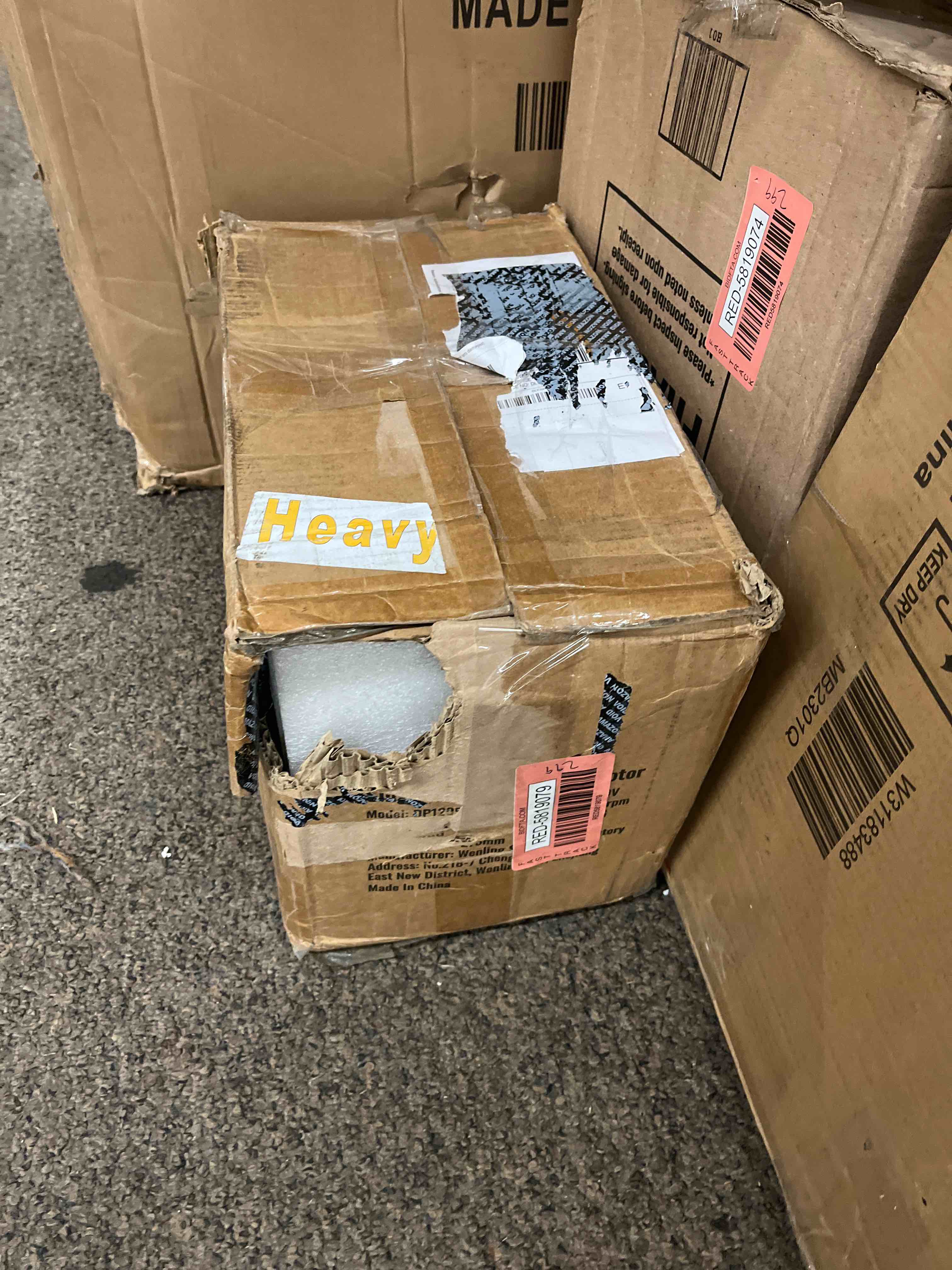 https://s3.amazonaws.com/lotting-images-prod/phillipi/RED5819079_1707799984036.jpeg