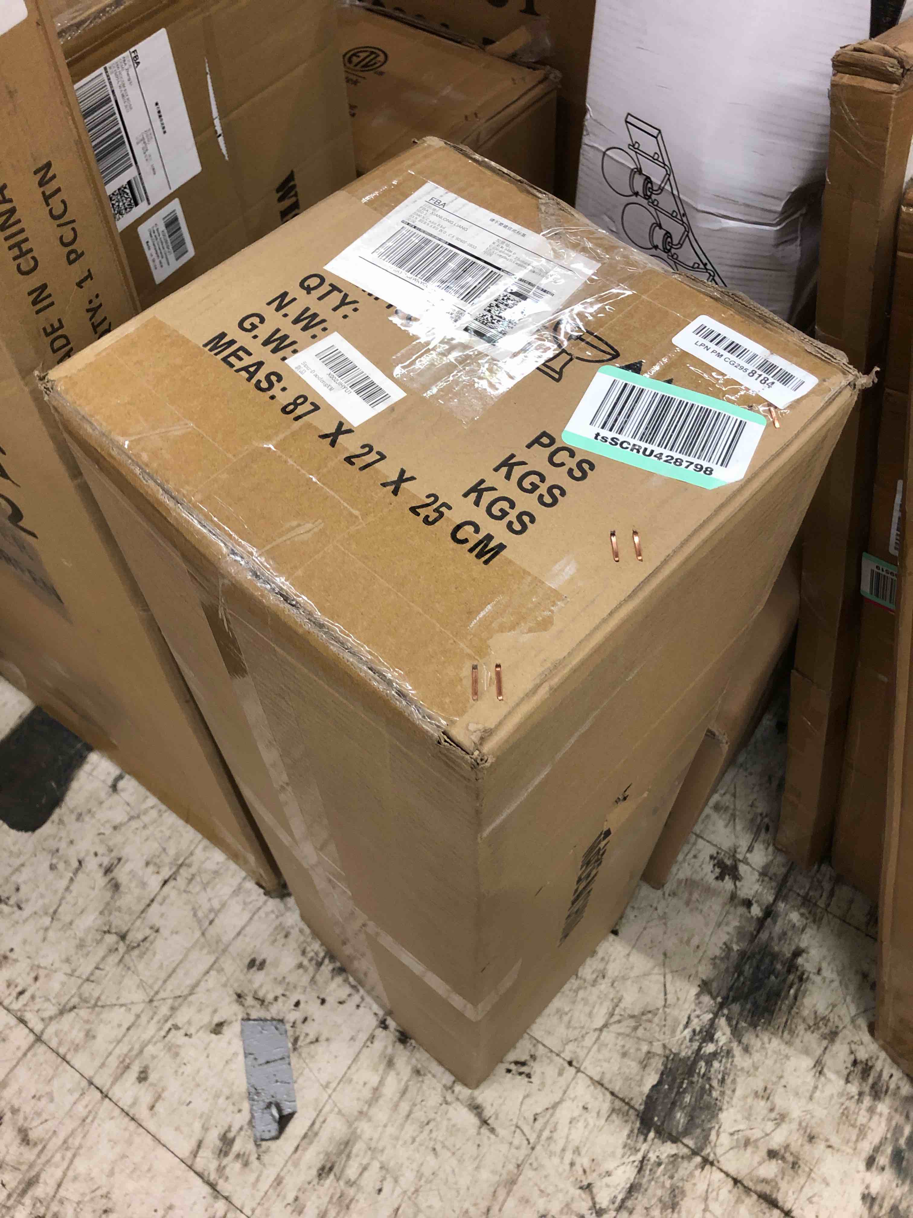 https://s3.amazonaws.com/lotting-images-prod/phillipi/RED5819752_1710447481995.jpeg