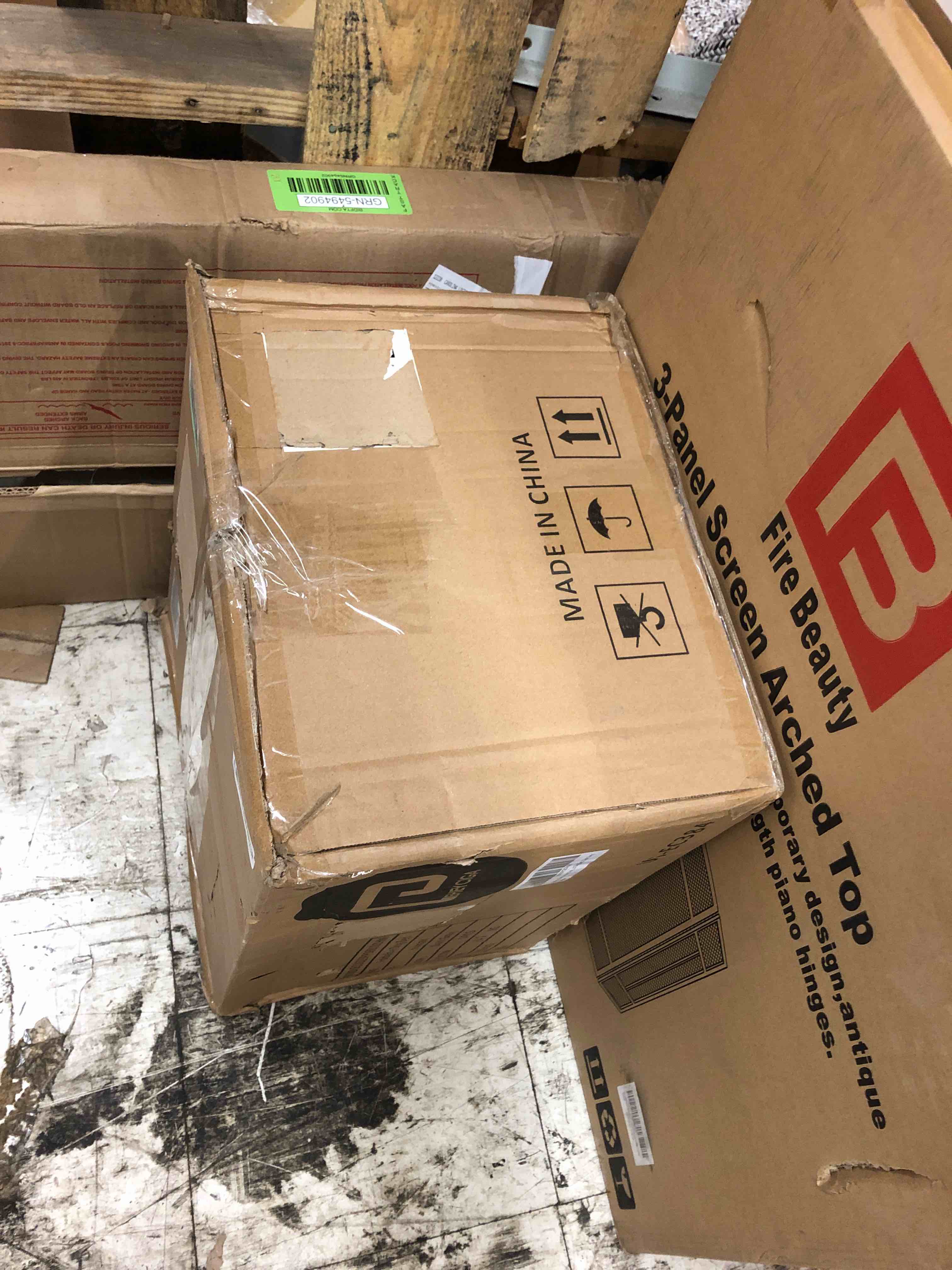 https://s3.amazonaws.com/lotting-images-prod/phillipi/RED5819765_1710449150014.jpeg