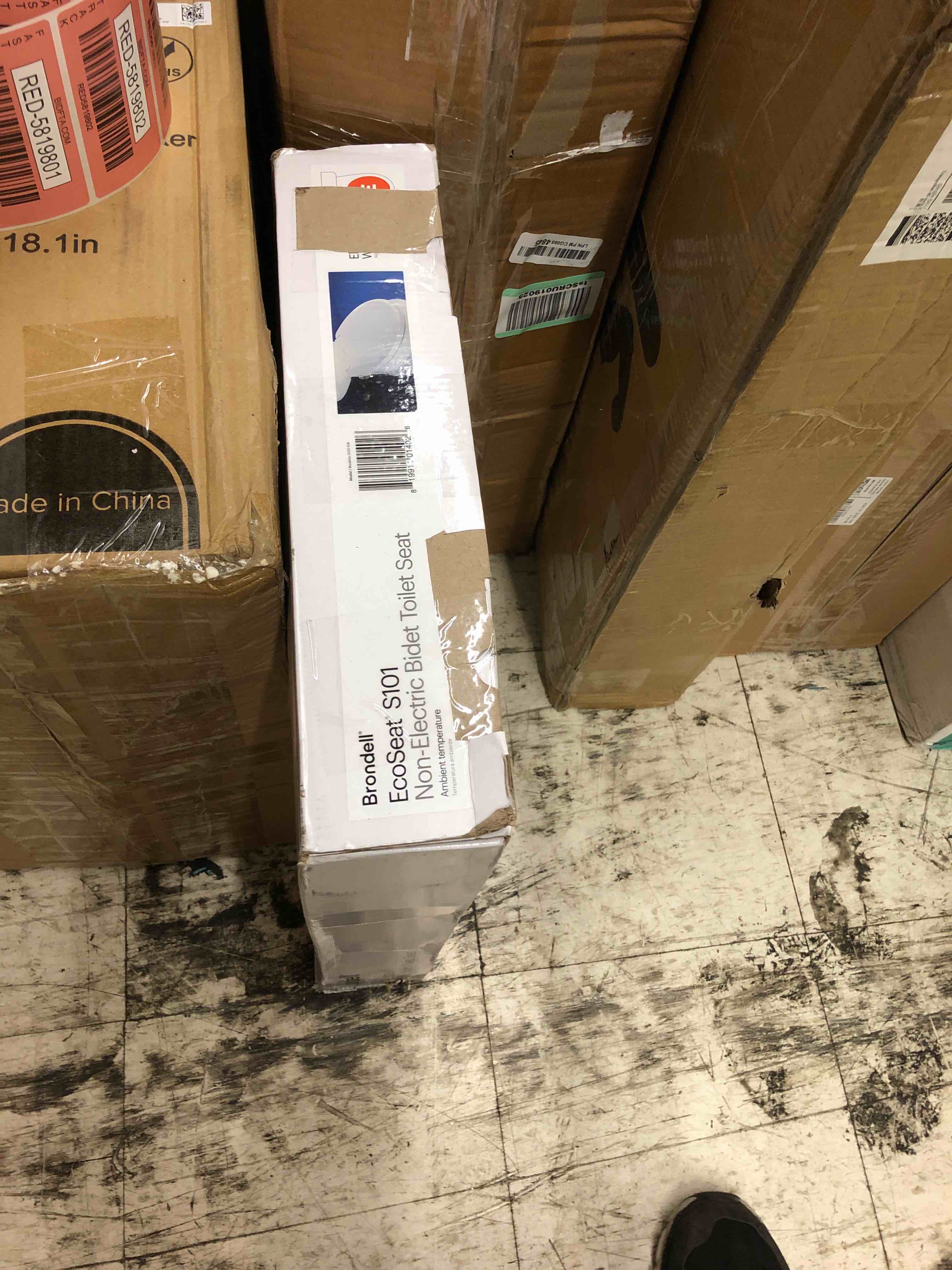 https://s3.amazonaws.com/lotting-images-prod/phillipi/RED5819794_1710454351178.jpeg