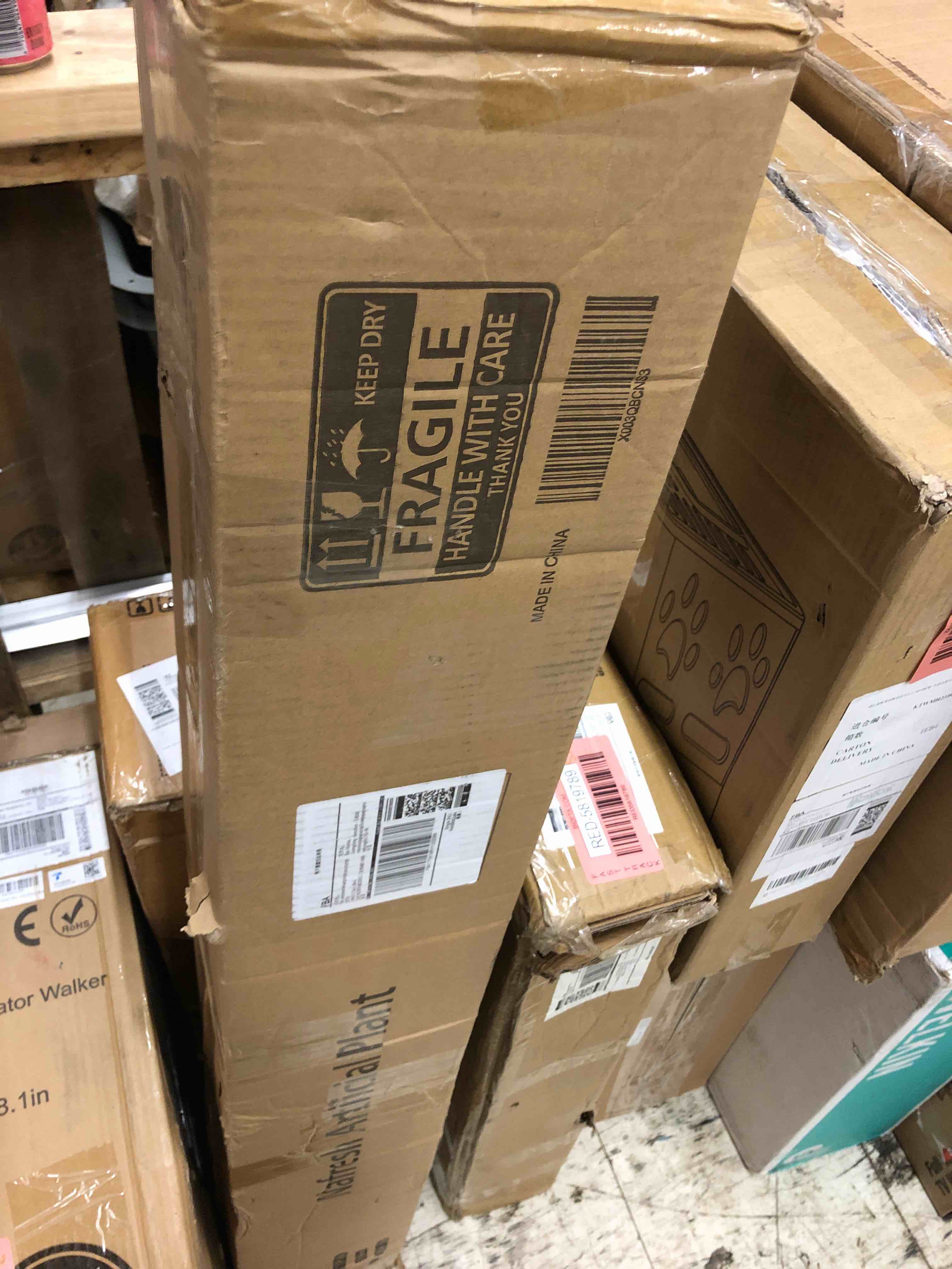 https://s3.amazonaws.com/lotting-images-prod/phillipi/RED5819795_1710454643321.jpeg