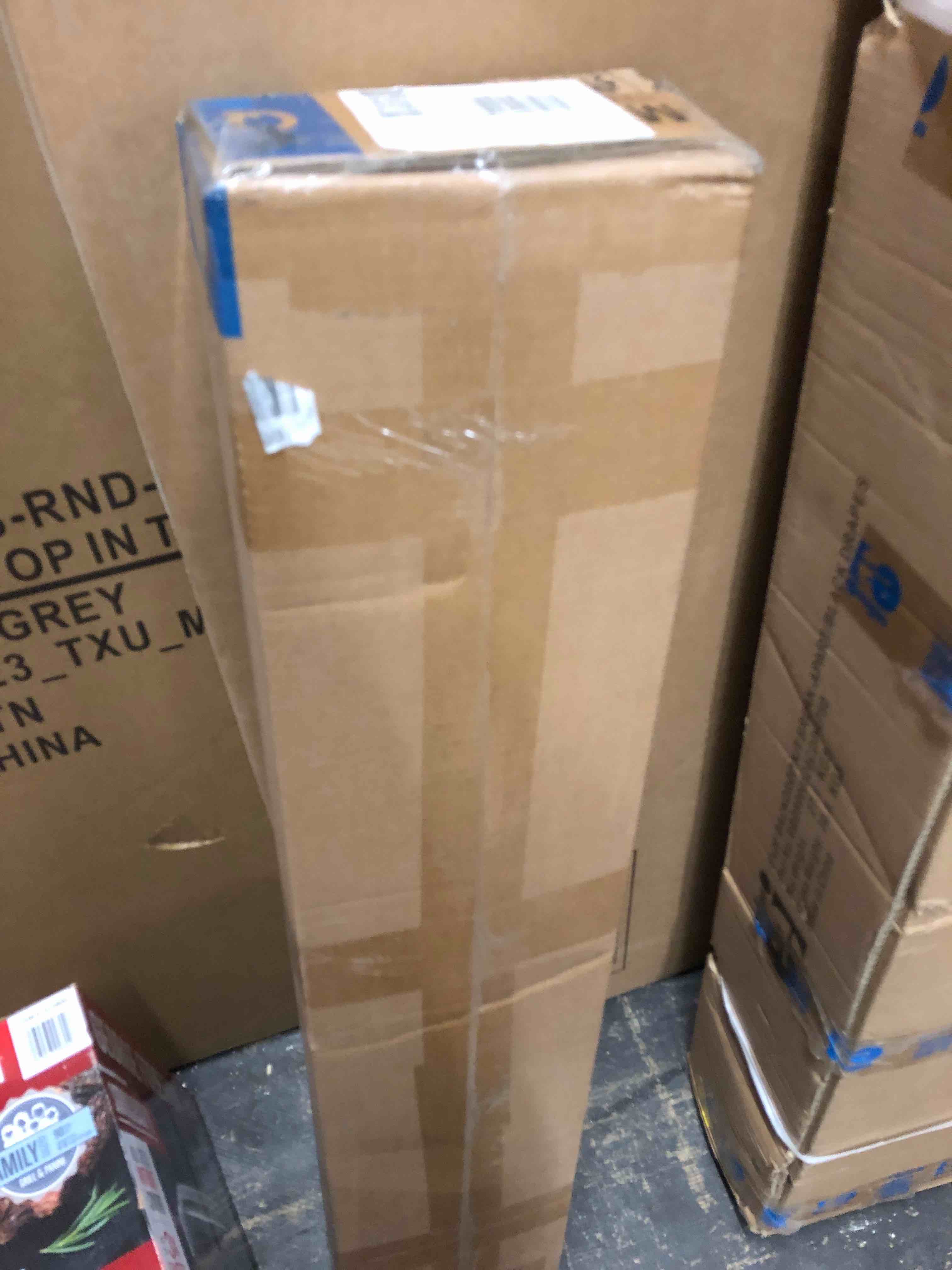 https://s3.amazonaws.com/lotting-images-prod/phillipi/RED5820850_1715361781347.jpeg