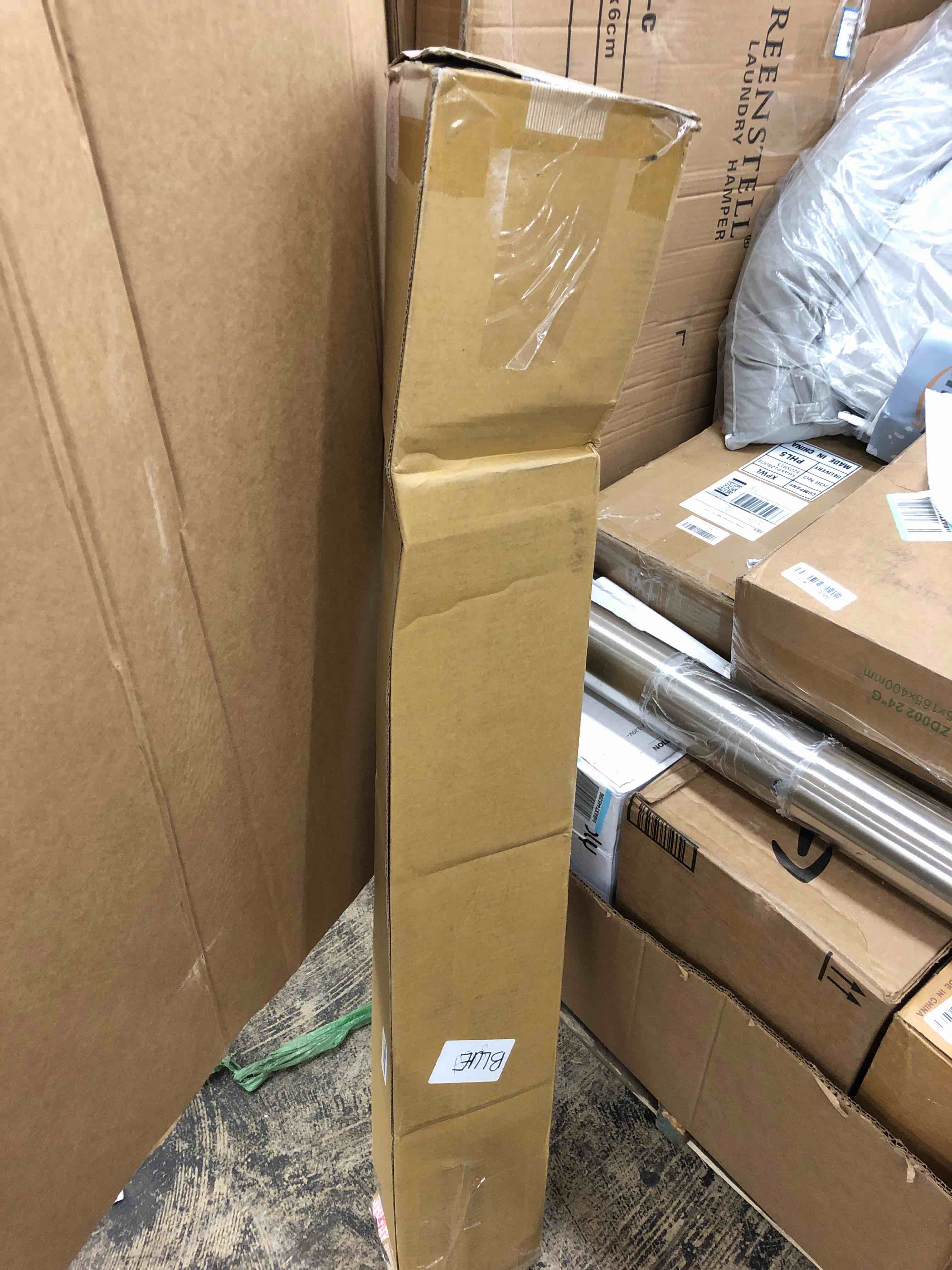 https://s3.amazonaws.com/lotting-images-prod/phillipi/RED5820899_1715368089455.jpeg