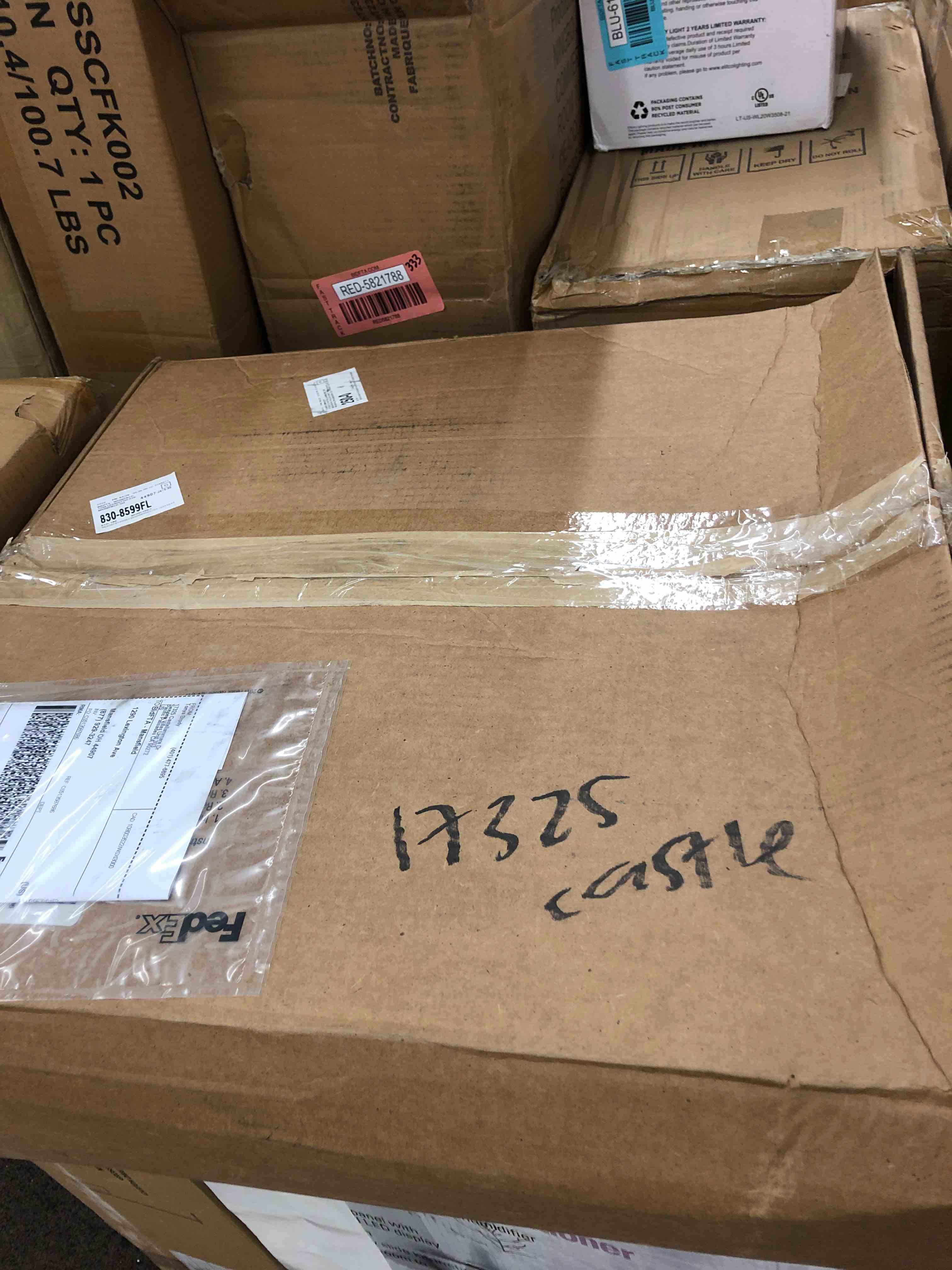 https://s3.amazonaws.com/lotting-images-prod/phillipi/RED5821795_1721051518127.jpeg