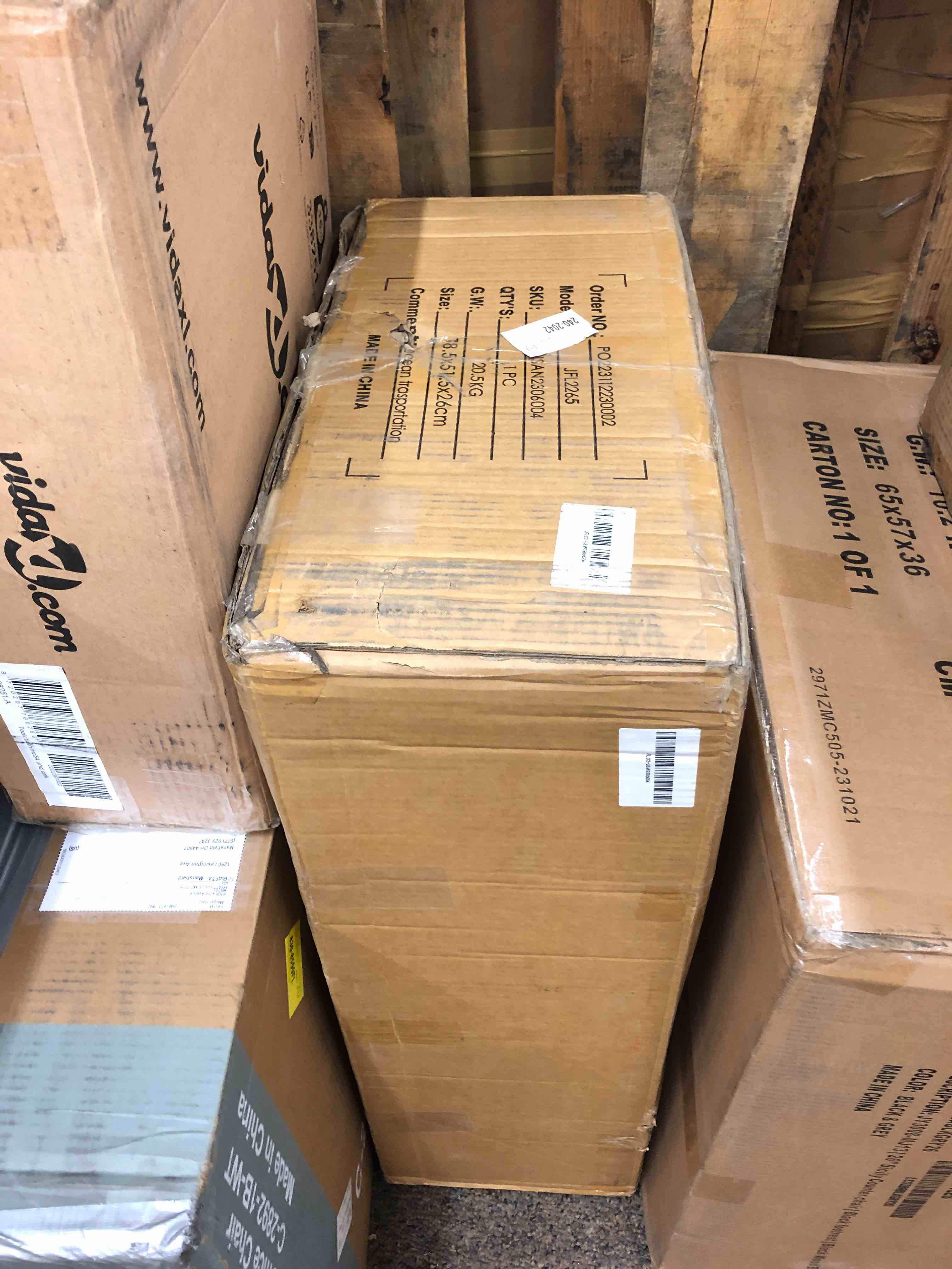https://s3.amazonaws.com/lotting-images-prod/phillipi/RED5821801_1721052651301.jpeg