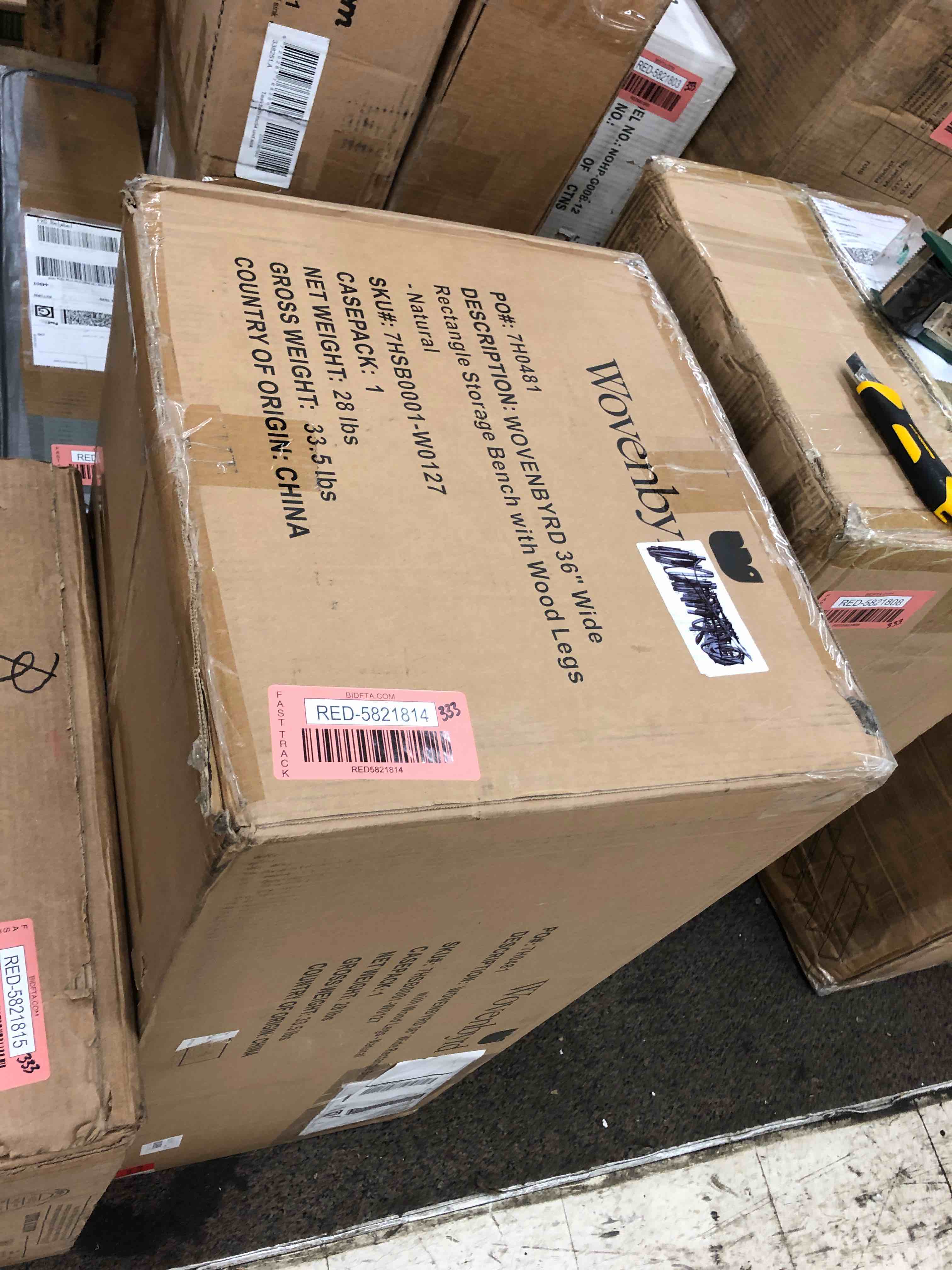 https://s3.amazonaws.com/lotting-images-prod/phillipi/RED5821814_1721055770057.jpeg