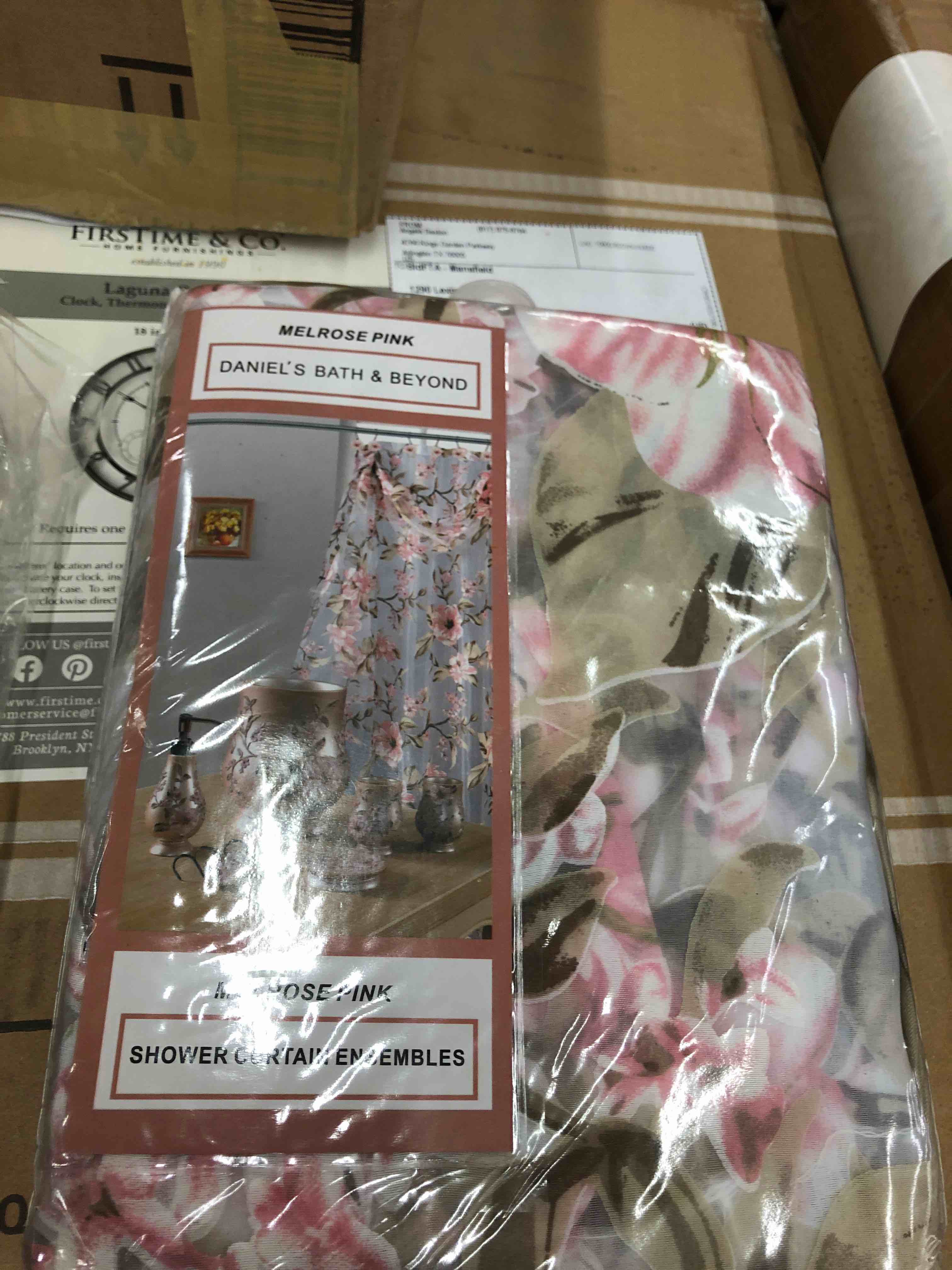 https://s3.amazonaws.com/lotting-images-prod/phillipi/RED5821819_1721056246939.jpeg
