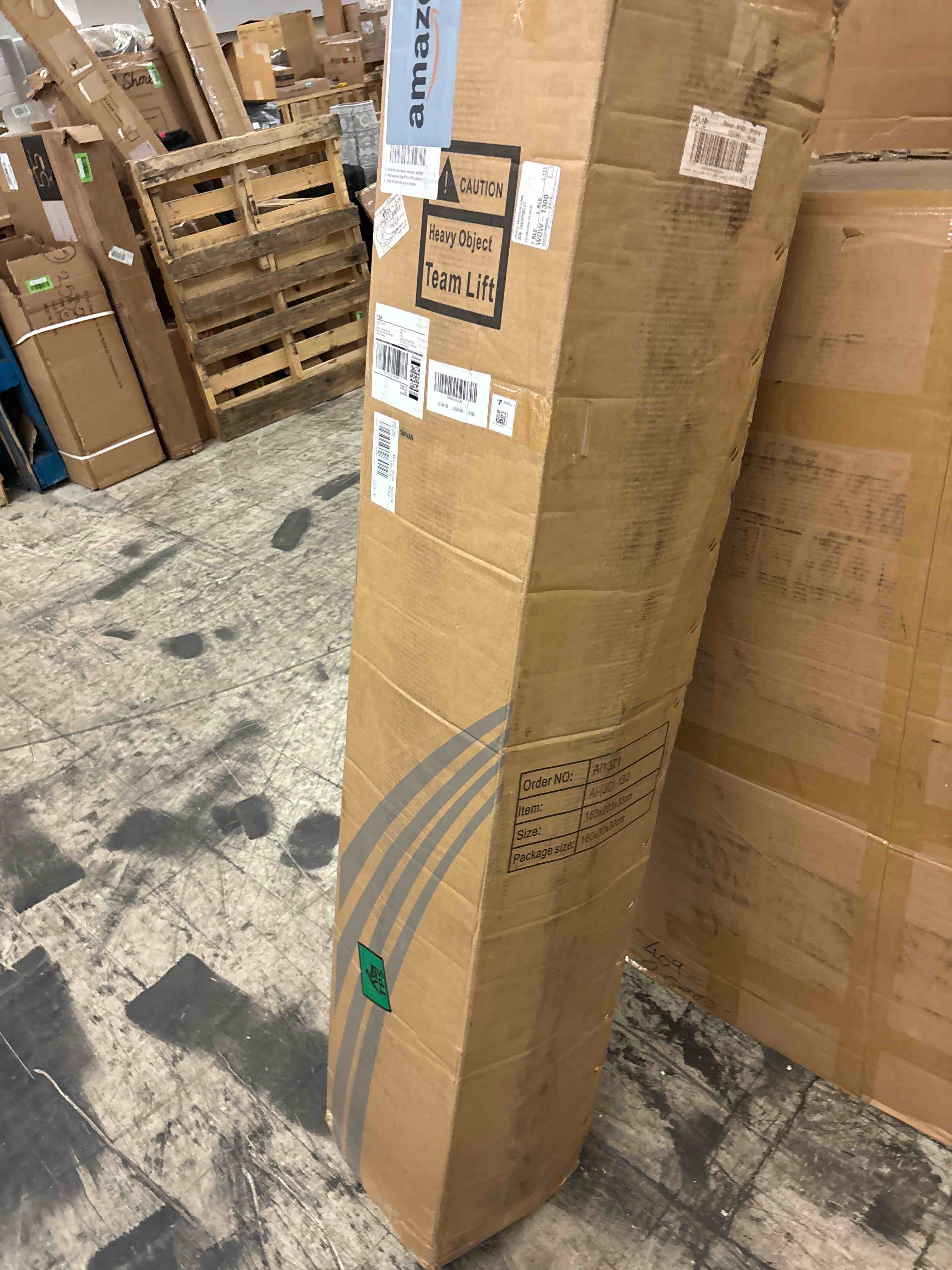 https://s3.amazonaws.com/lotting-images-prod/phillipi/RED5822274_1707452961965.jpeg