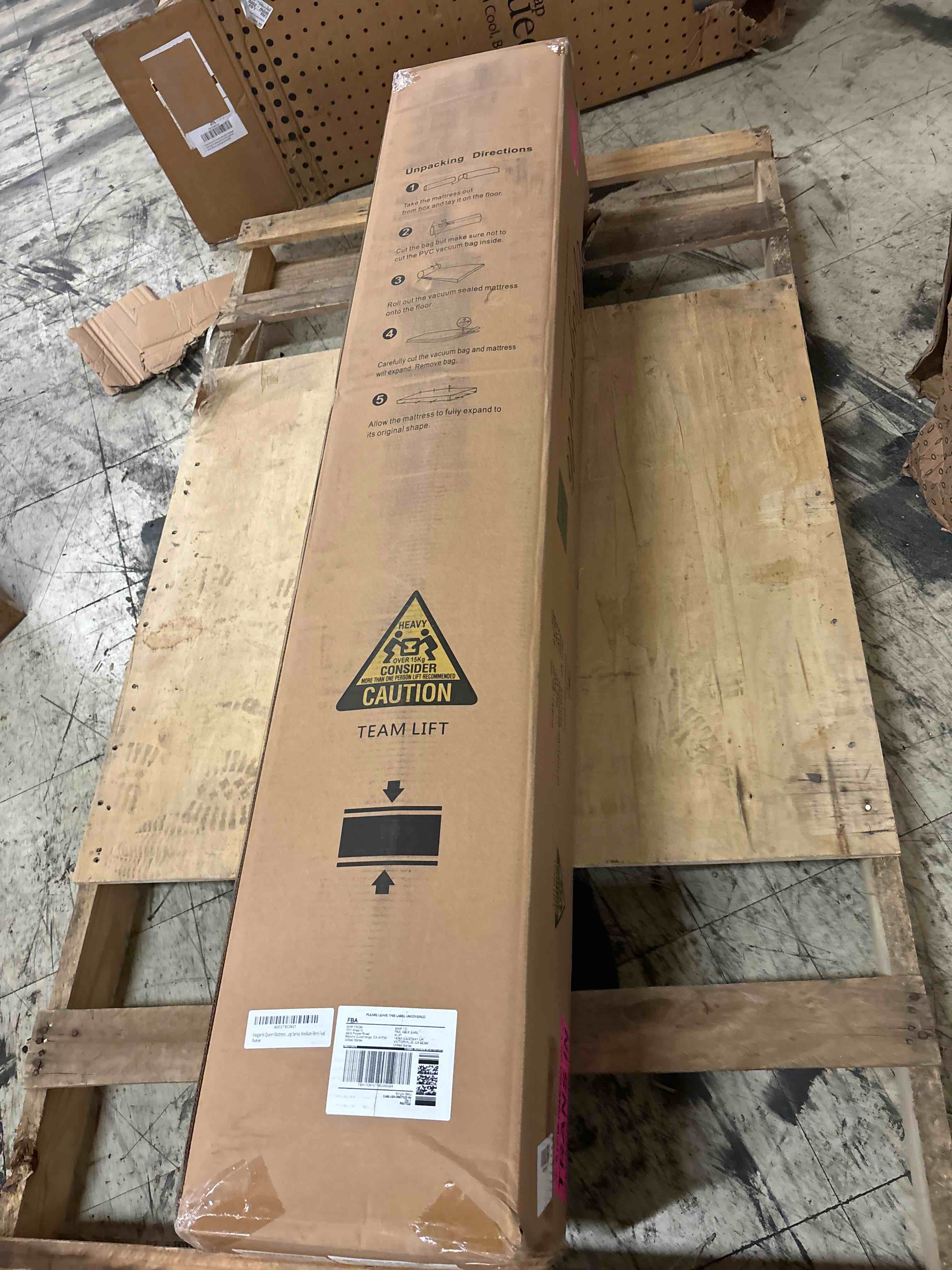 https://s3.amazonaws.com/lotting-images-prod/phillipi/RED5822276_1707452528461.jpeg