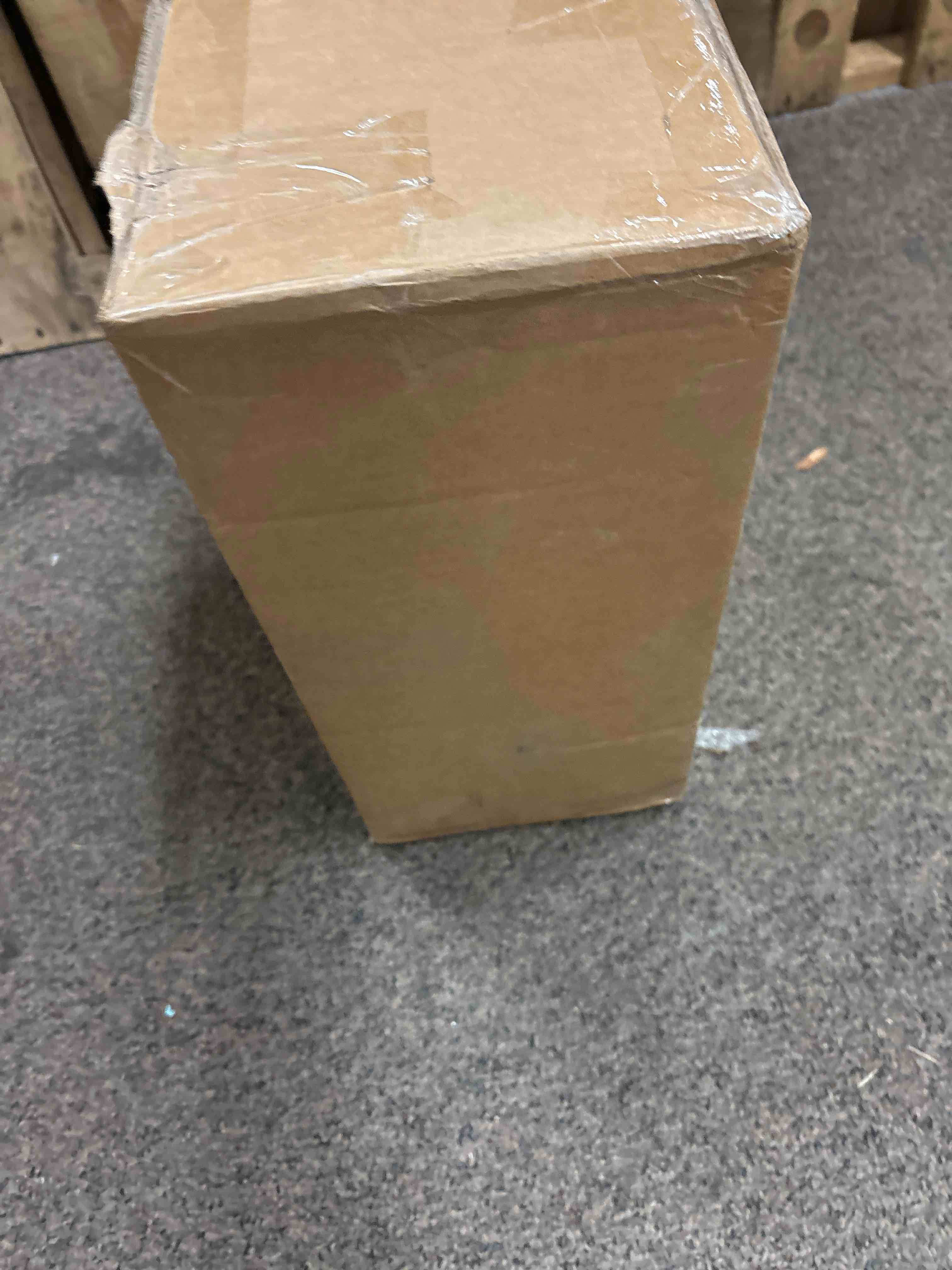 https://s3.amazonaws.com/lotting-images-prod/phillipi/RED5822626_1708020580639.jpeg
