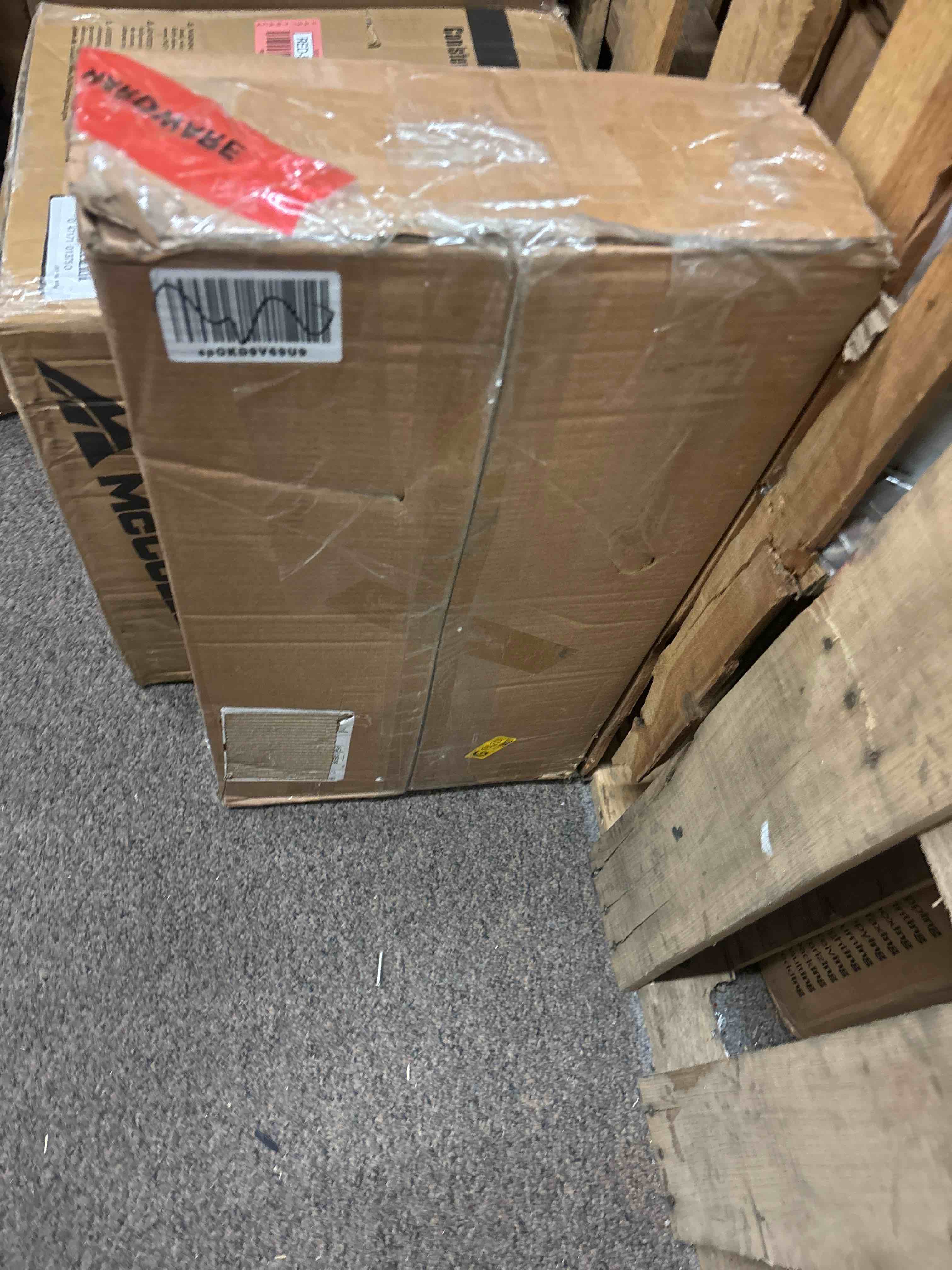 https://s3.amazonaws.com/lotting-images-prod/phillipi/RED5822645_1708025660915.jpeg
