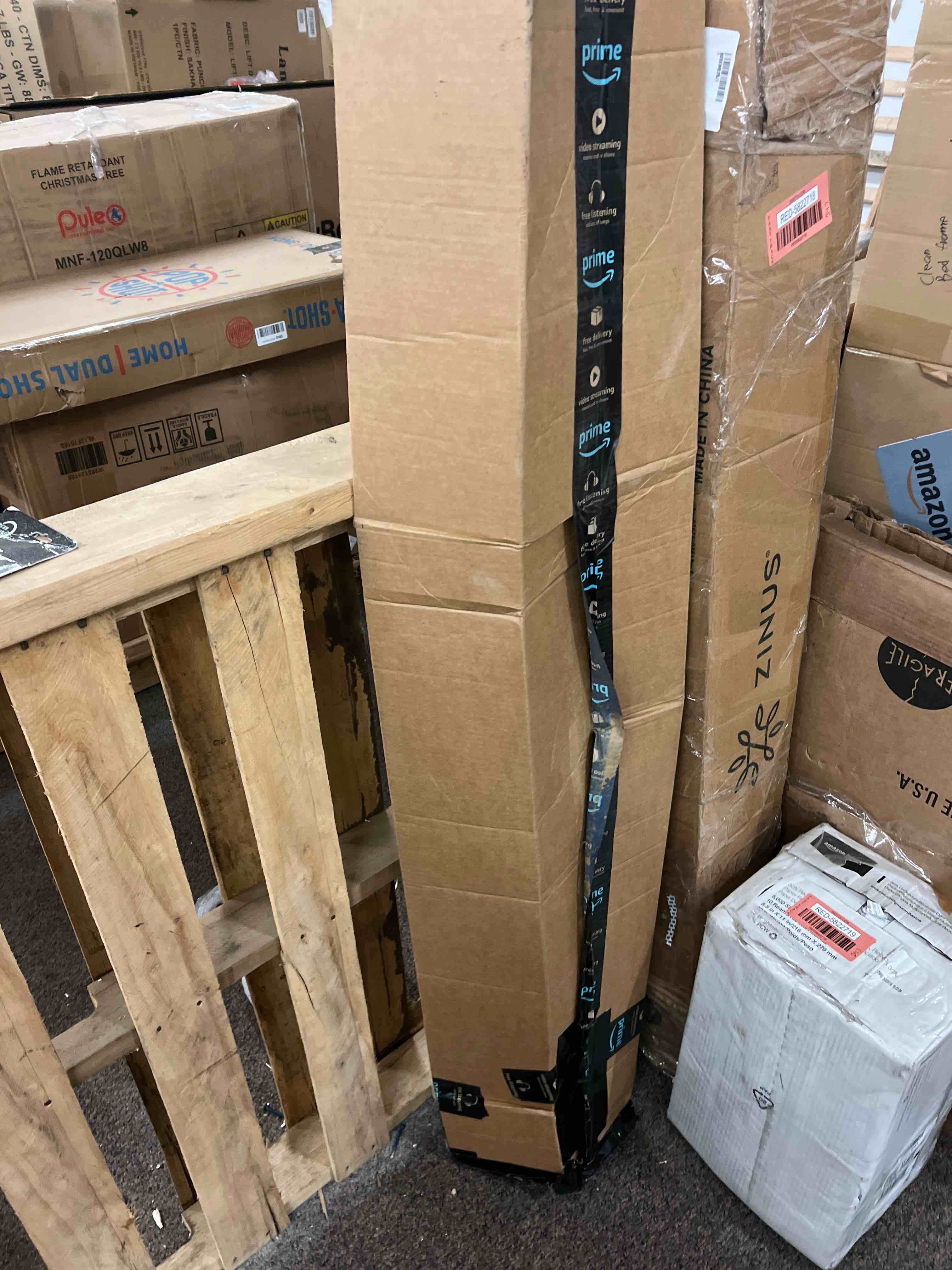 https://s3.amazonaws.com/lotting-images-prod/phillipi/RED5822720_1708627770676.jpeg