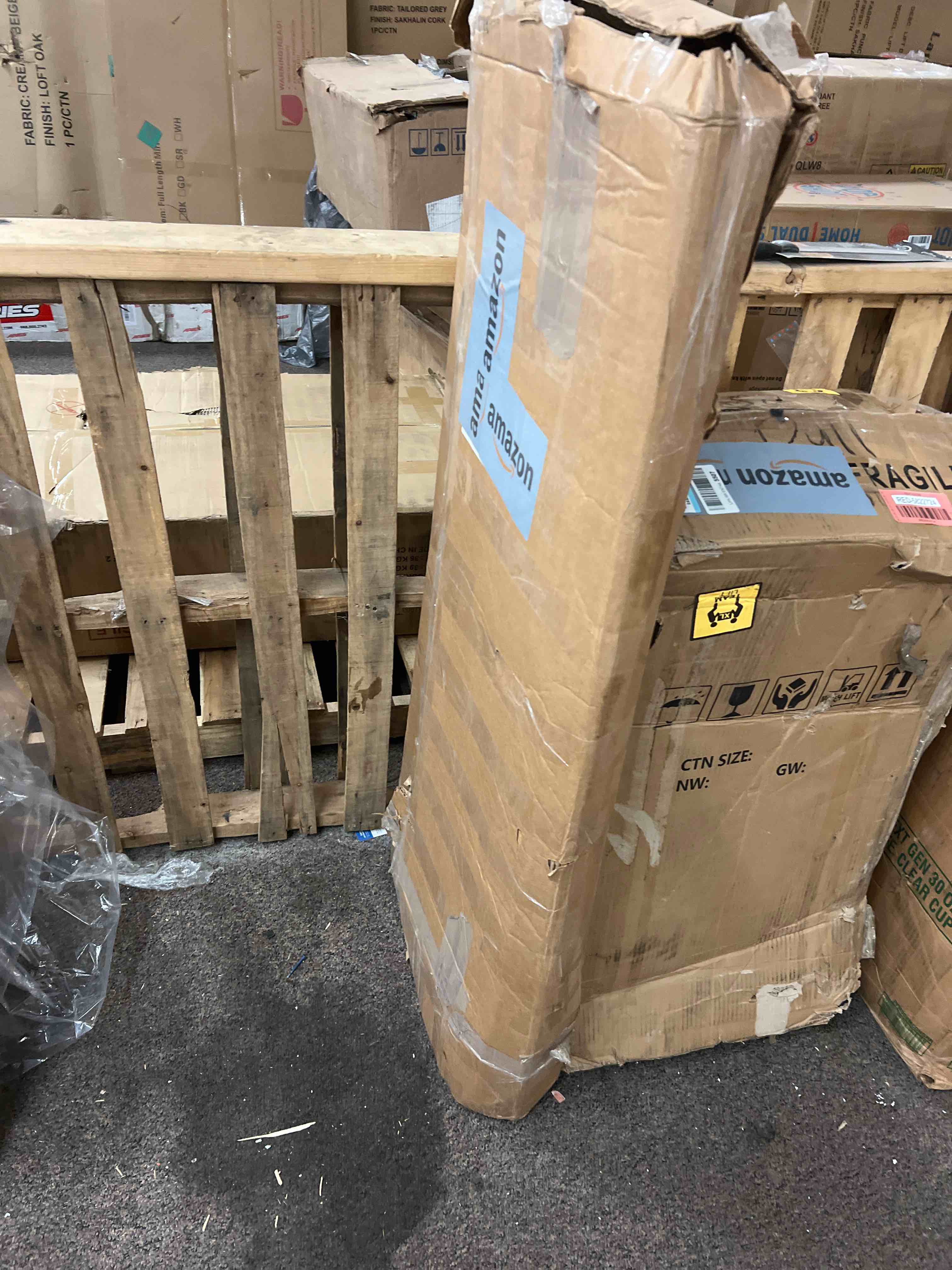 https://s3.amazonaws.com/lotting-images-prod/phillipi/RED5822725_1708644576208.jpeg