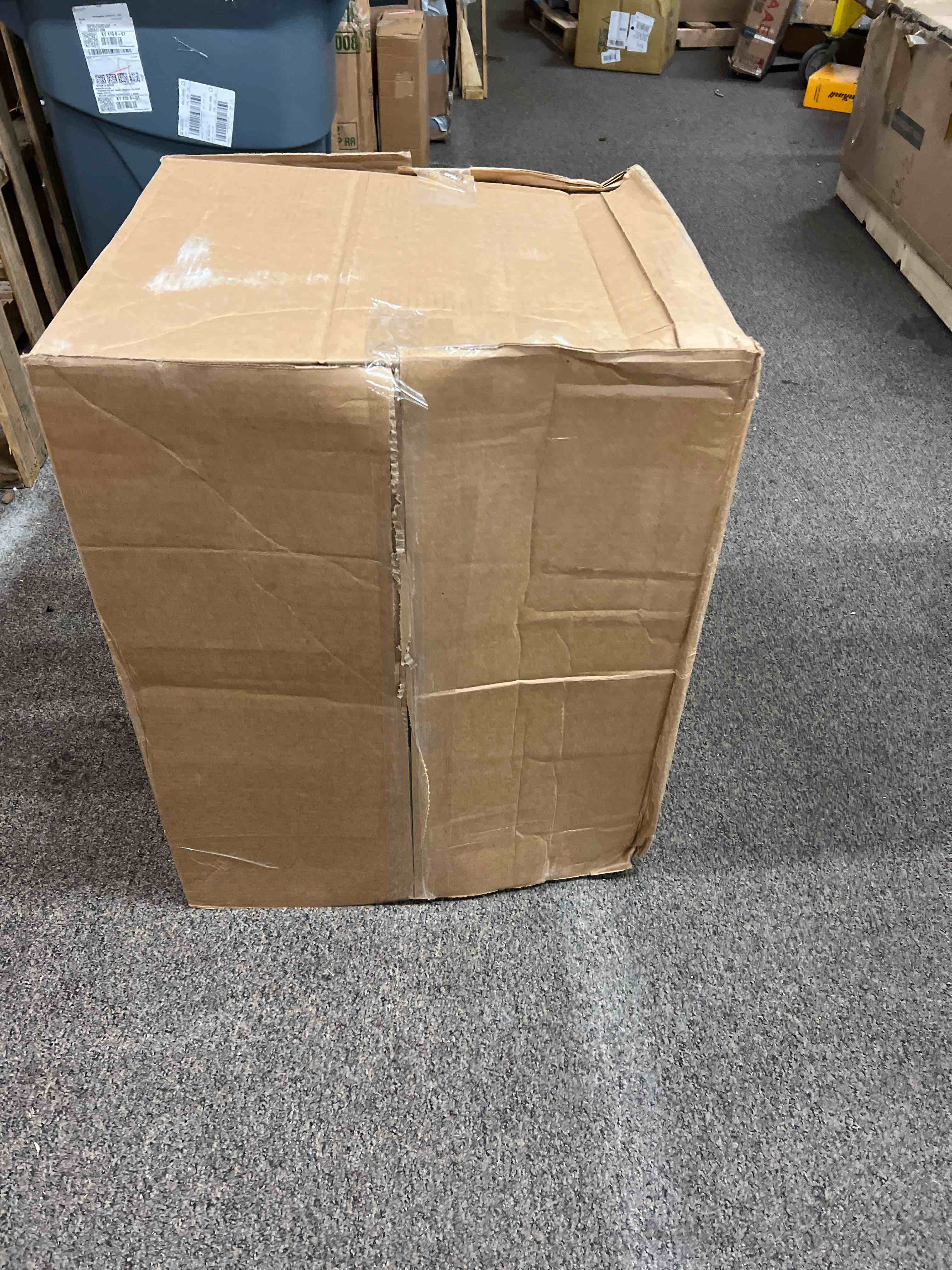 https://s3.amazonaws.com/lotting-images-prod/phillipi/RED5822726_1708646536456.jpeg