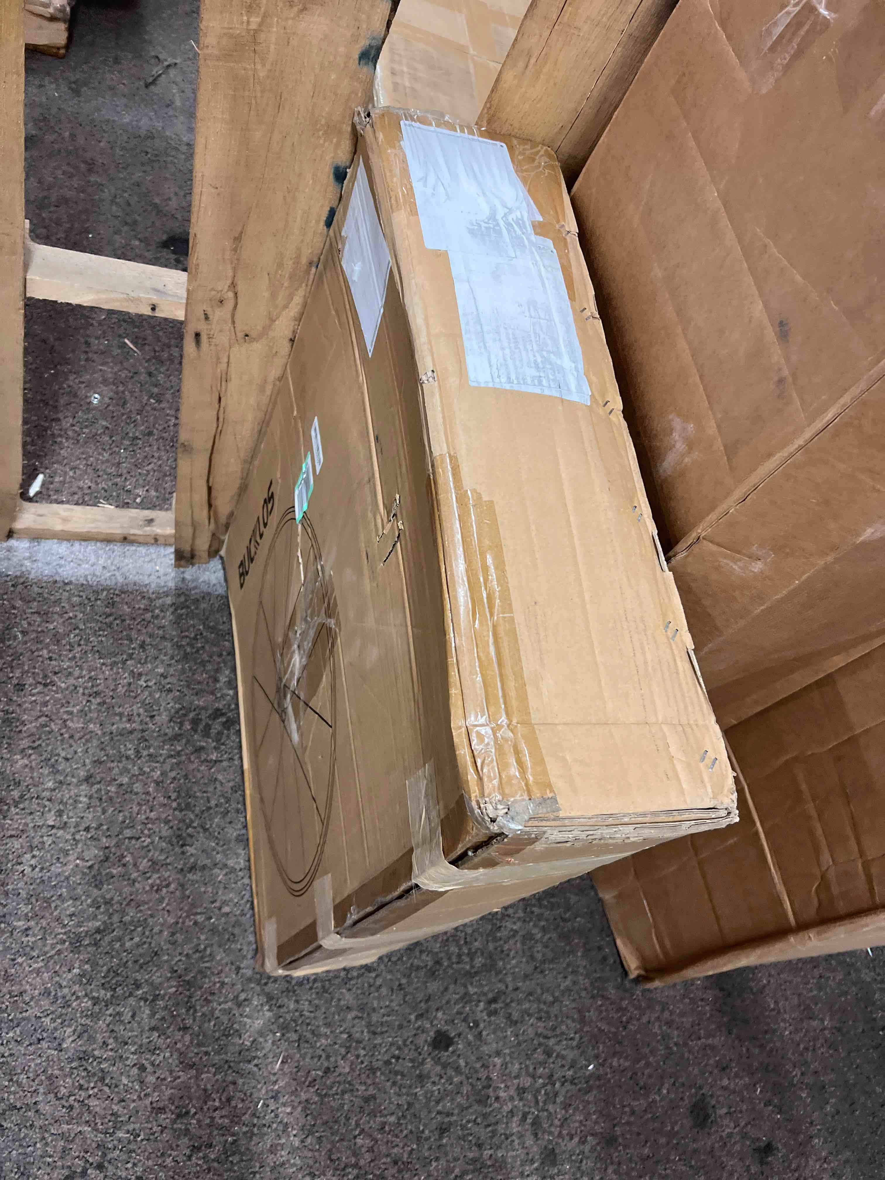 https://s3.amazonaws.com/lotting-images-prod/phillipi/RED5822729_1708649232976.jpeg