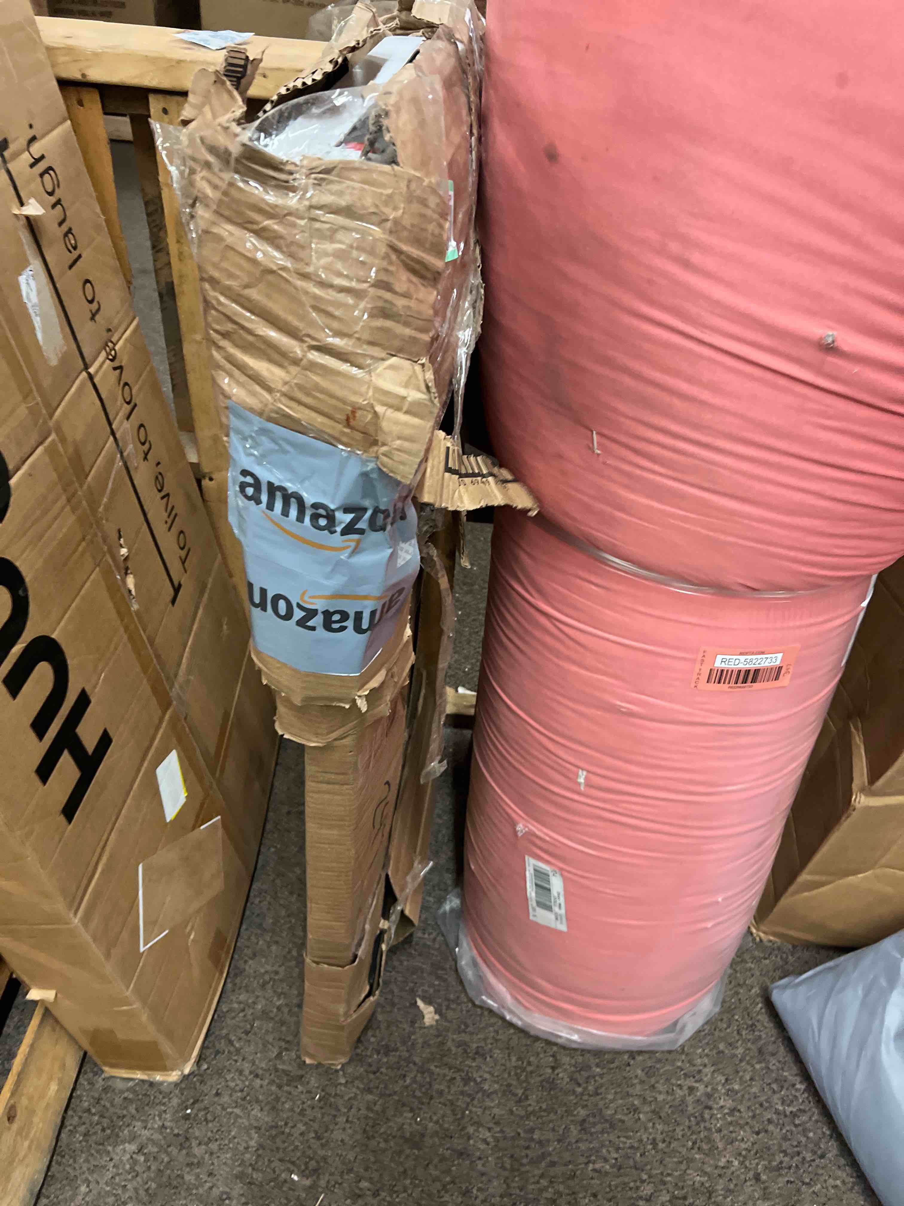 https://s3.amazonaws.com/lotting-images-prod/phillipi/RED5822734_1708726920512.jpeg