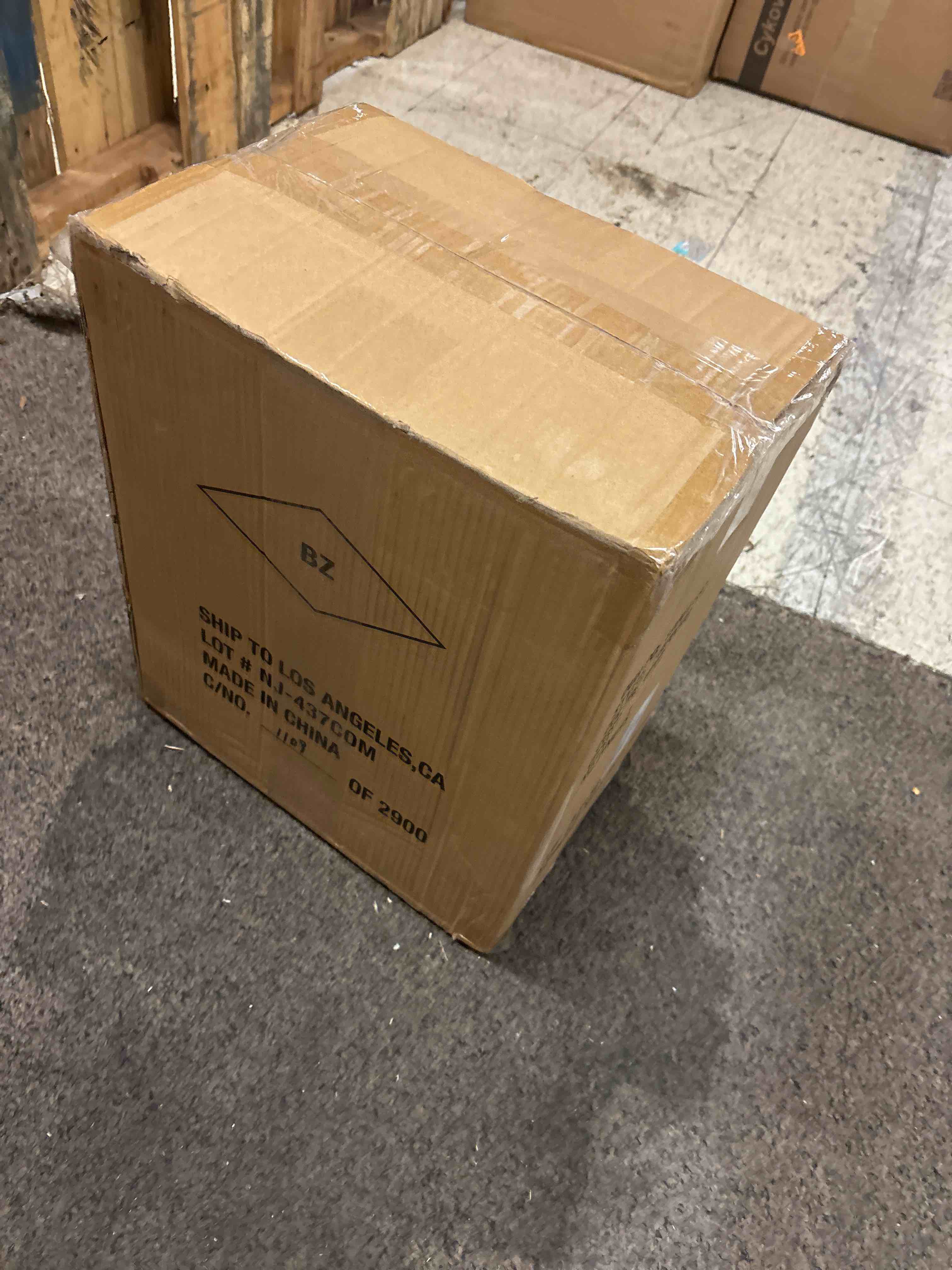 https://s3.amazonaws.com/lotting-images-prod/phillipi/RED5822777_1708401638225.jpeg
