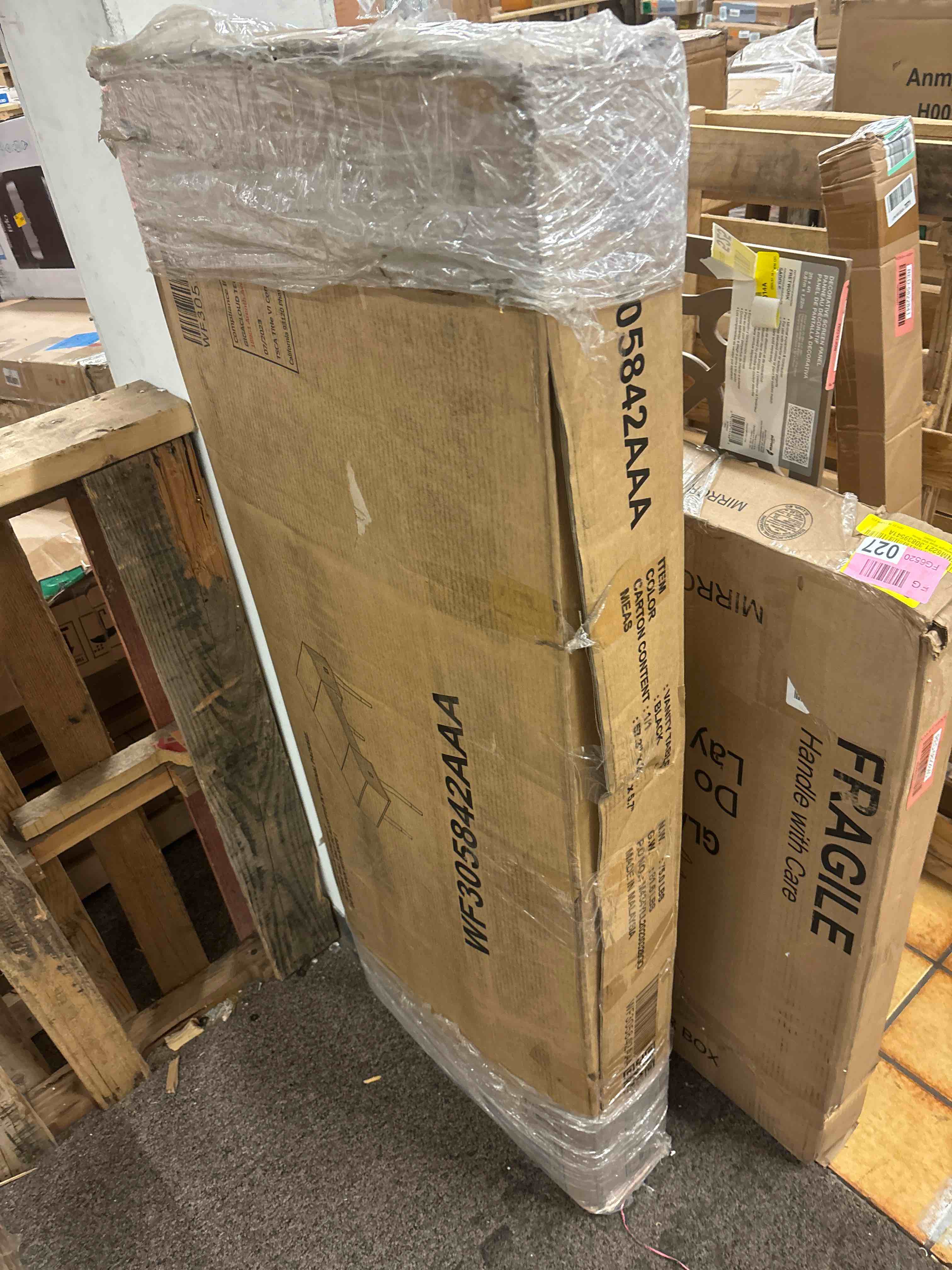 https://s3.amazonaws.com/lotting-images-prod/phillipi/RED5822838_1708569592050.jpeg