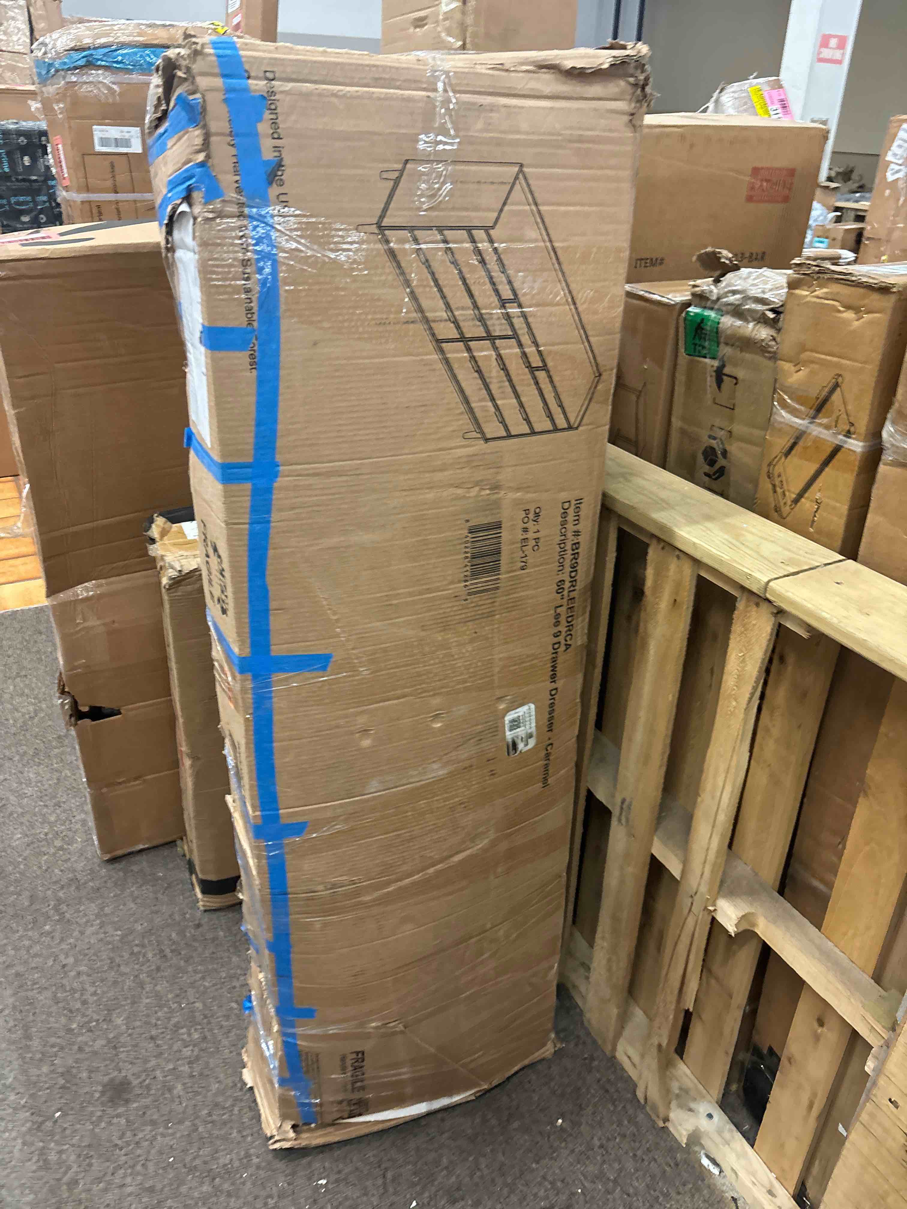 https://s3.amazonaws.com/lotting-images-prod/phillipi/RED5822932_1708720792542.jpeg